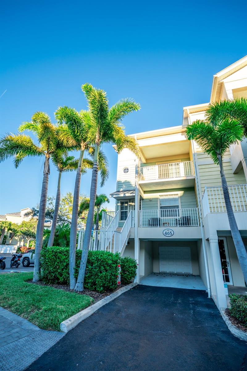 Listing photo id 3 for 465 Bahia Beach Boulevard