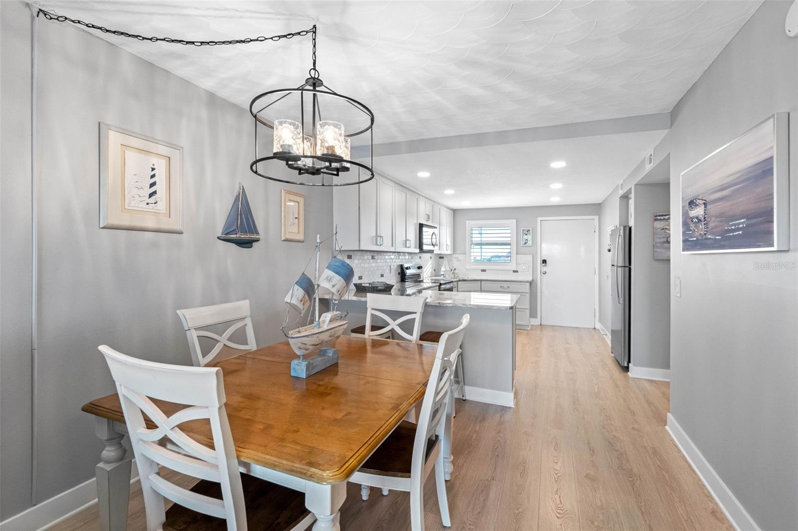 Image 38 of 84 For 19451 Gulf Boulevard 706