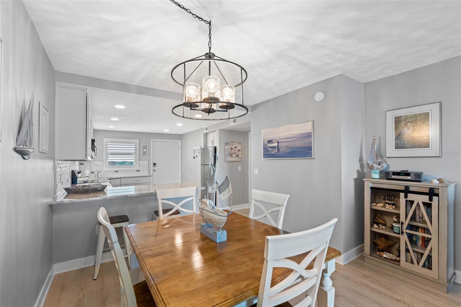 Image 39 of 84 For 19451 Gulf Boulevard 706