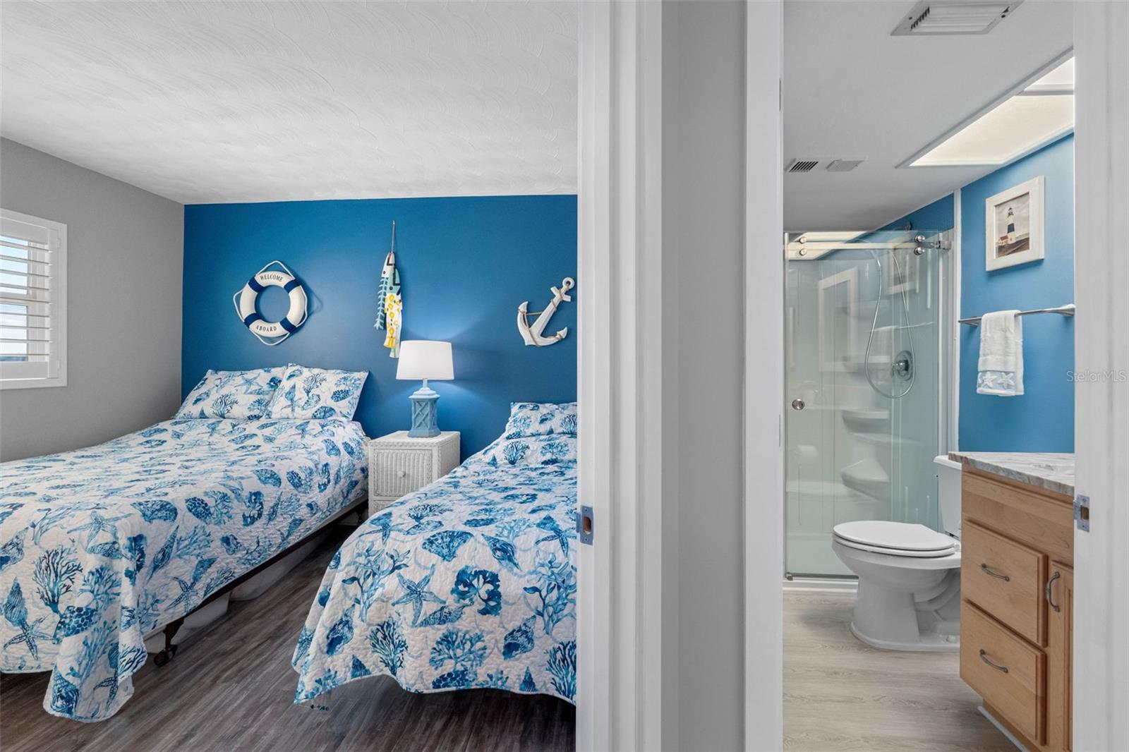 Image 49 of 84 For 19451 Gulf Boulevard 706