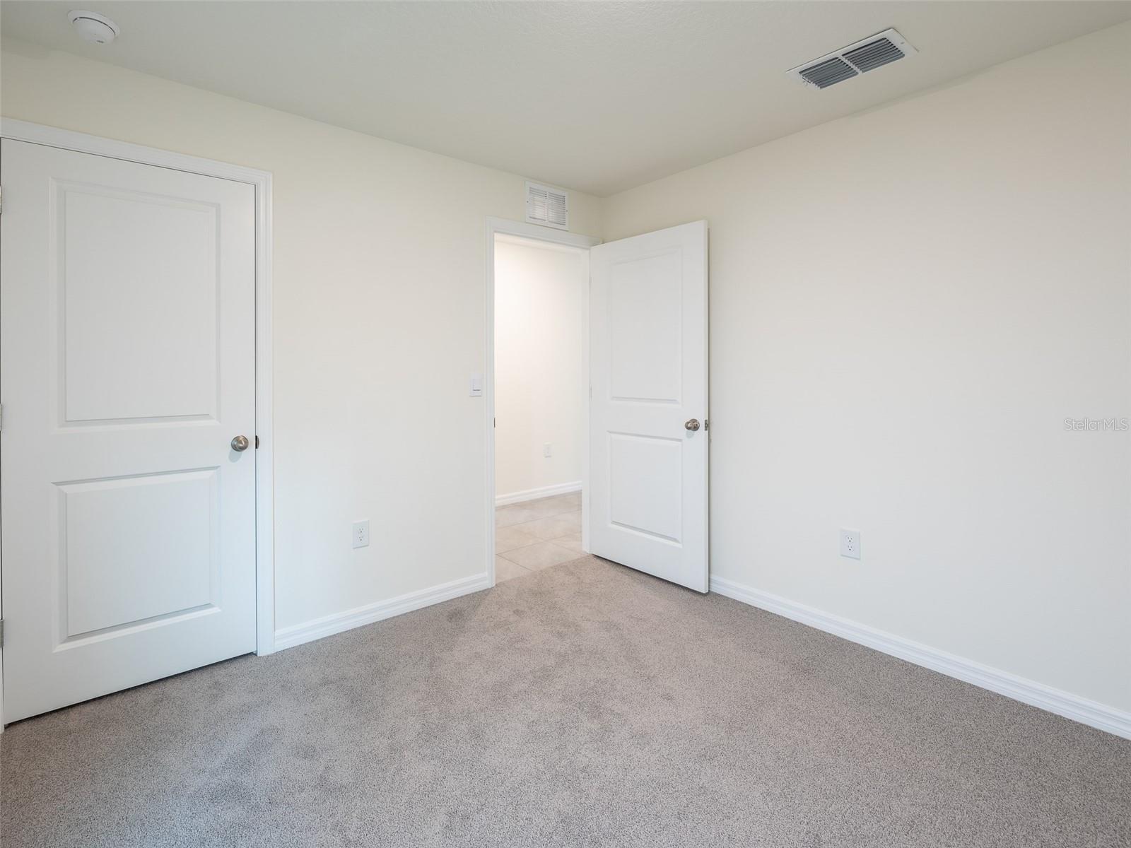 Image 20 of 31 For 3820 Mannered Gold Avenue