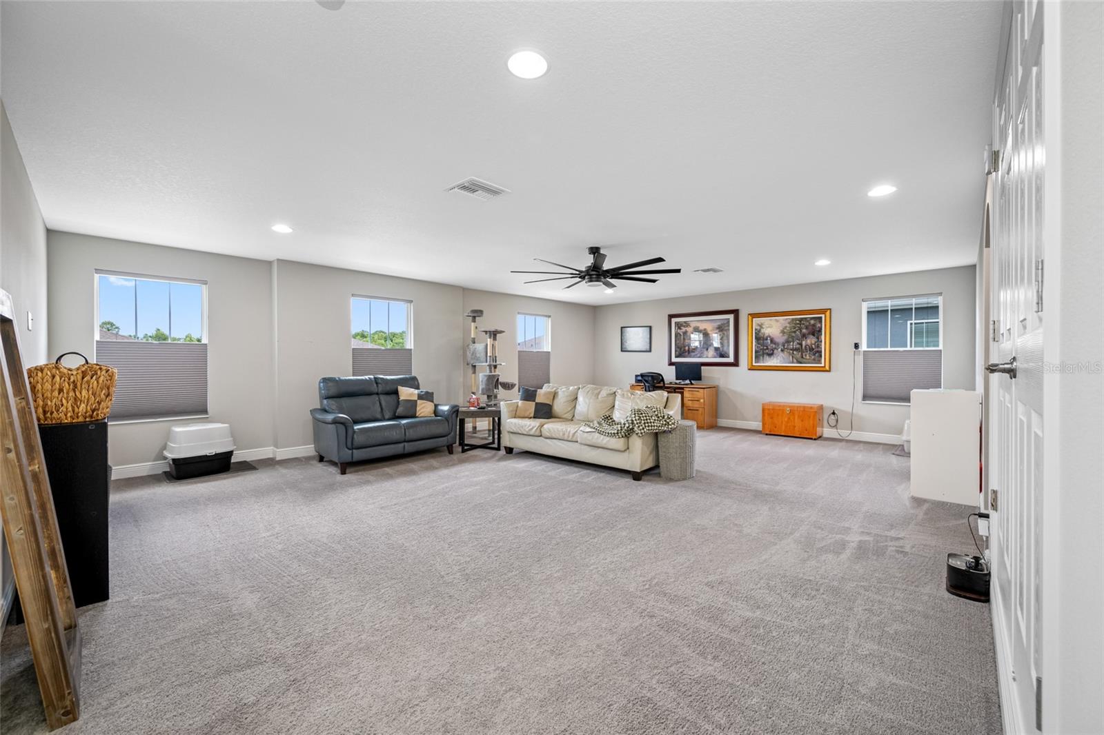 Image 36 of 100 For 4633 Ballantrae Boulevard