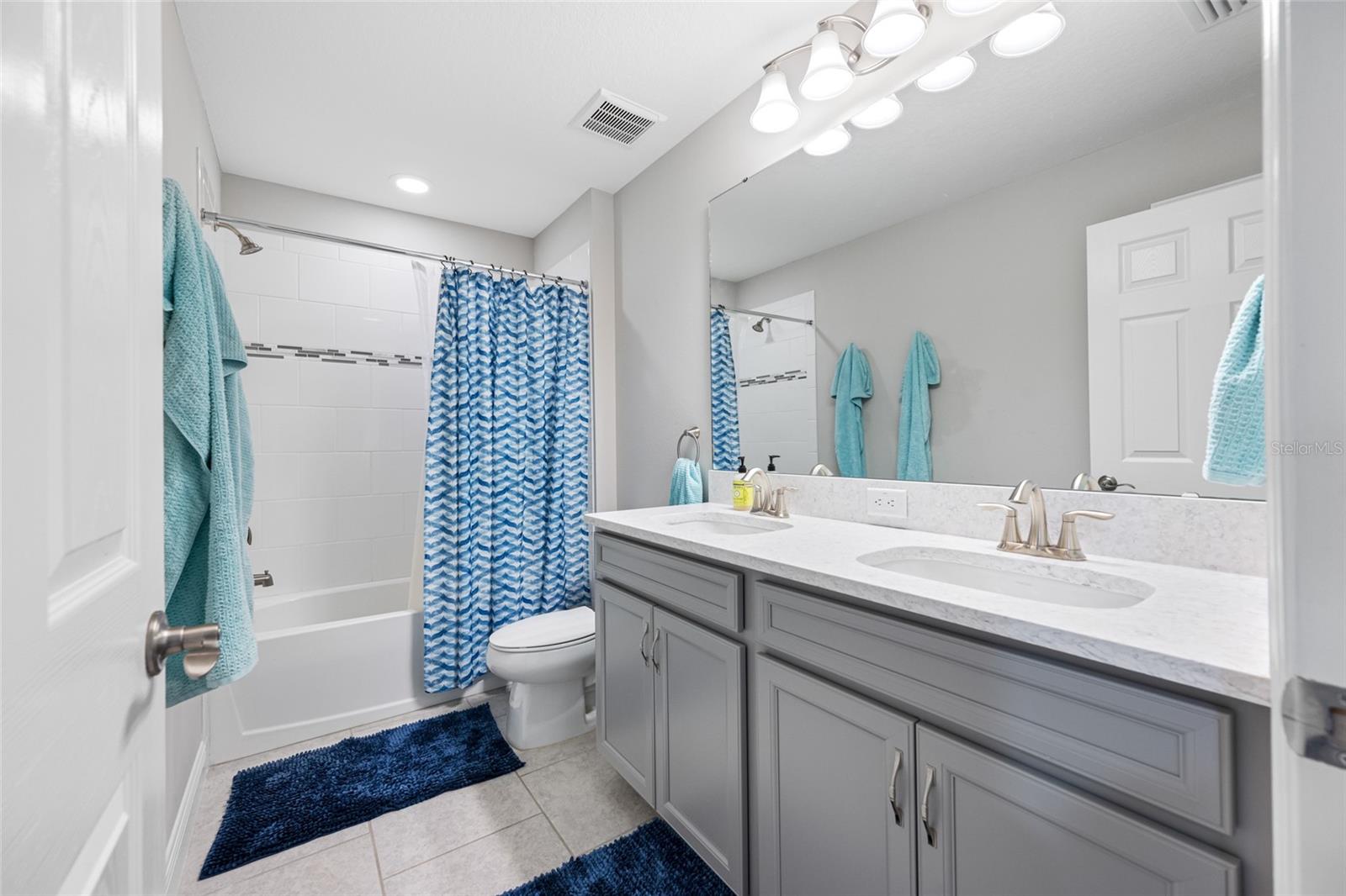 Image 46 of 100 For 4633 Ballantrae Boulevard