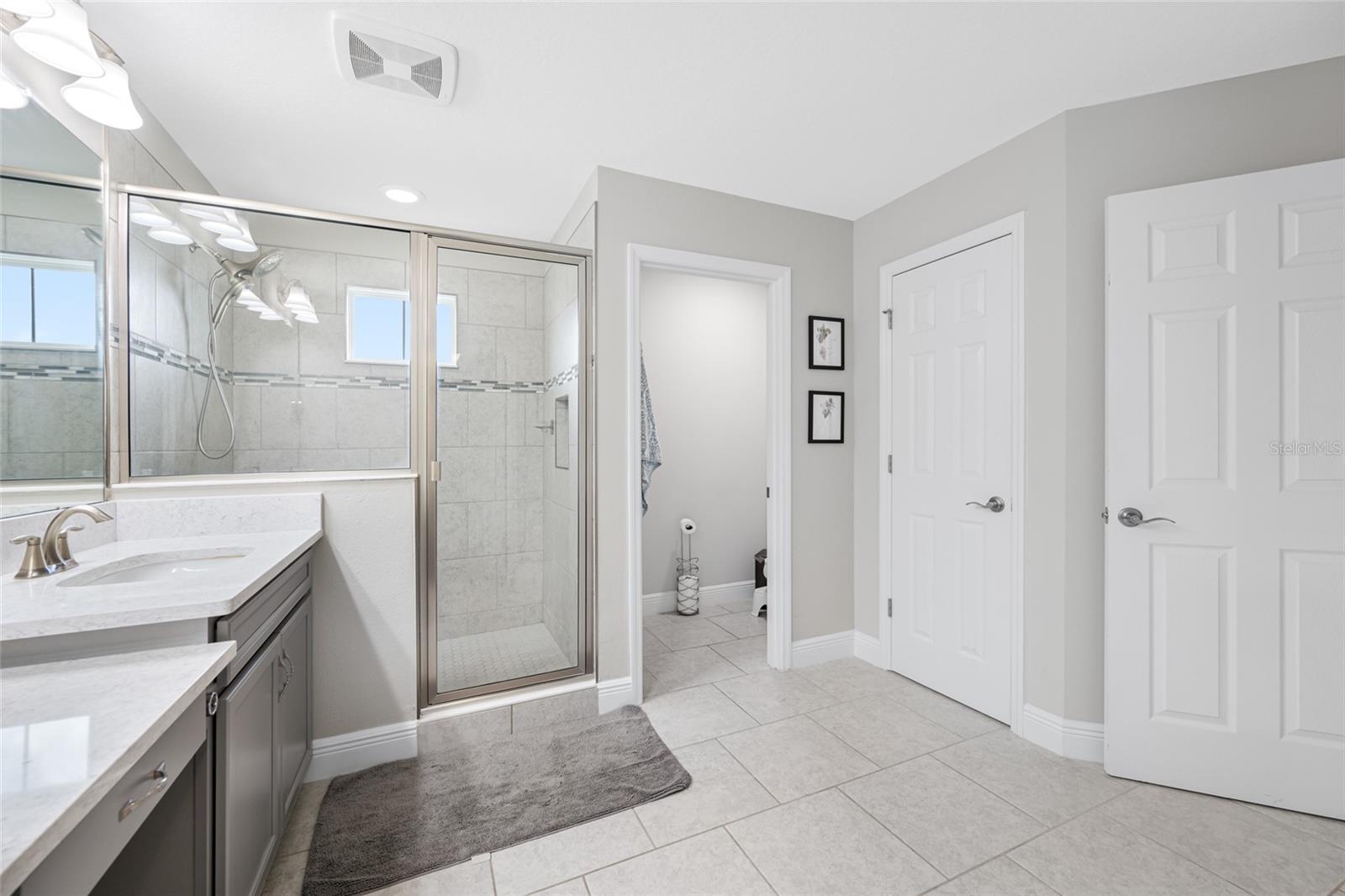 Image 61 of 100 For 4633 Ballantrae Boulevard