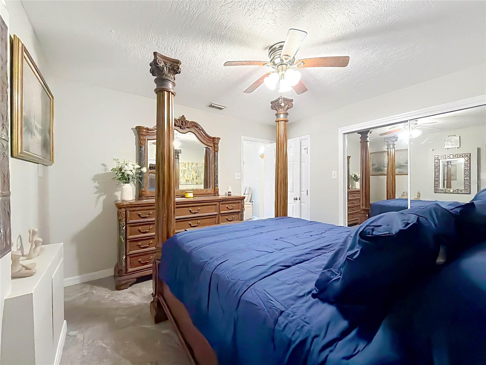 Image 37 of 80 For 421 14th Place