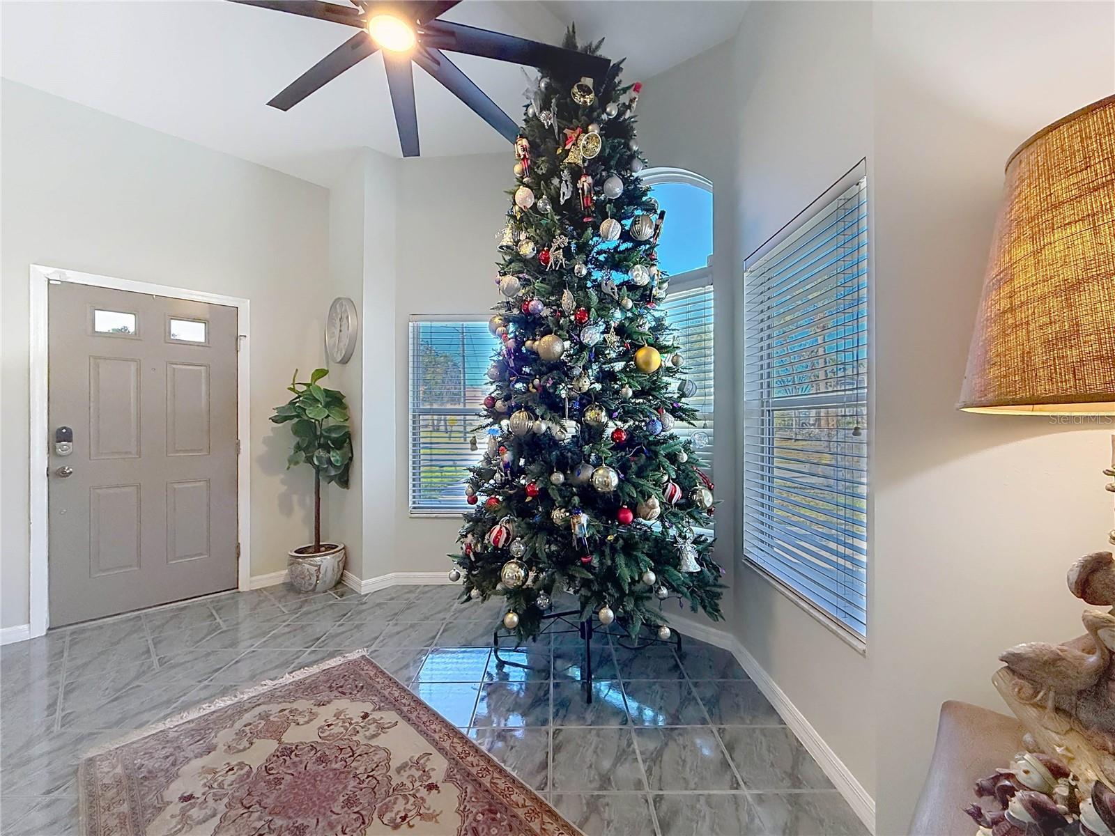 Image 4 of 80 For 421 14th Place