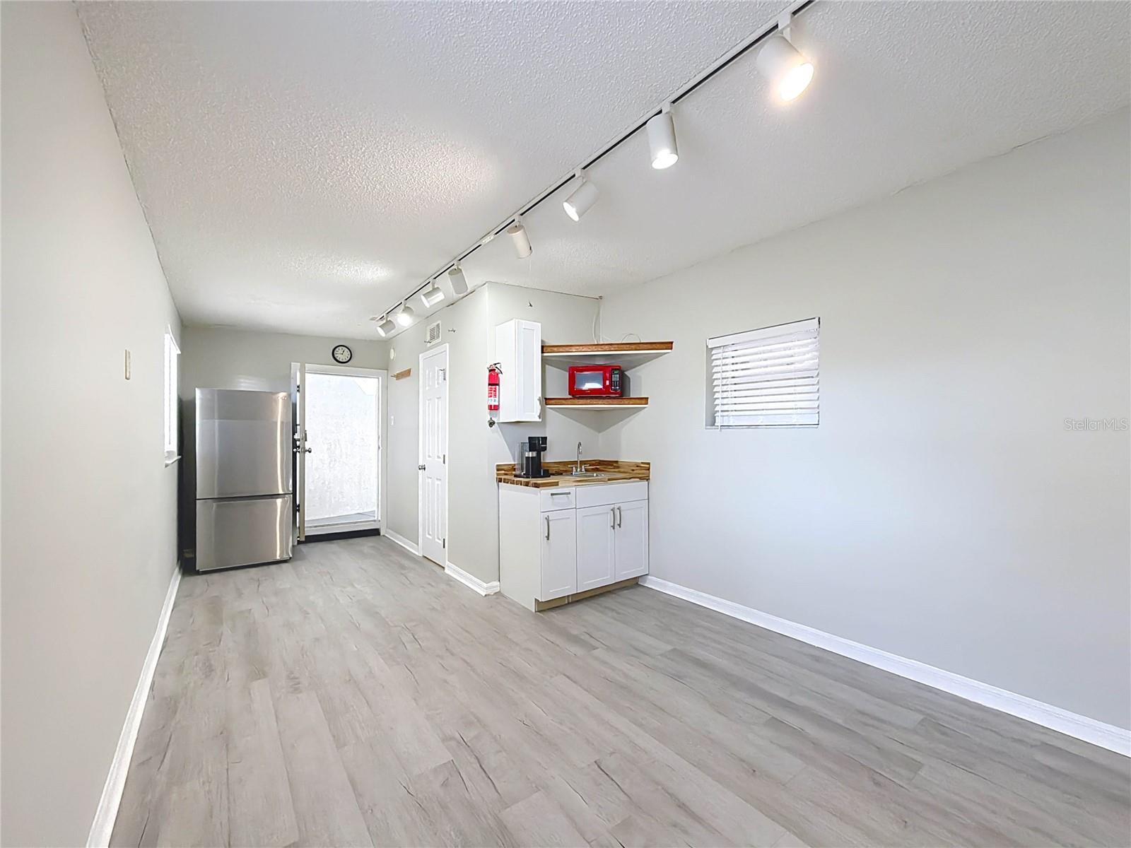 Image 56 of 80 For 421 14th Place