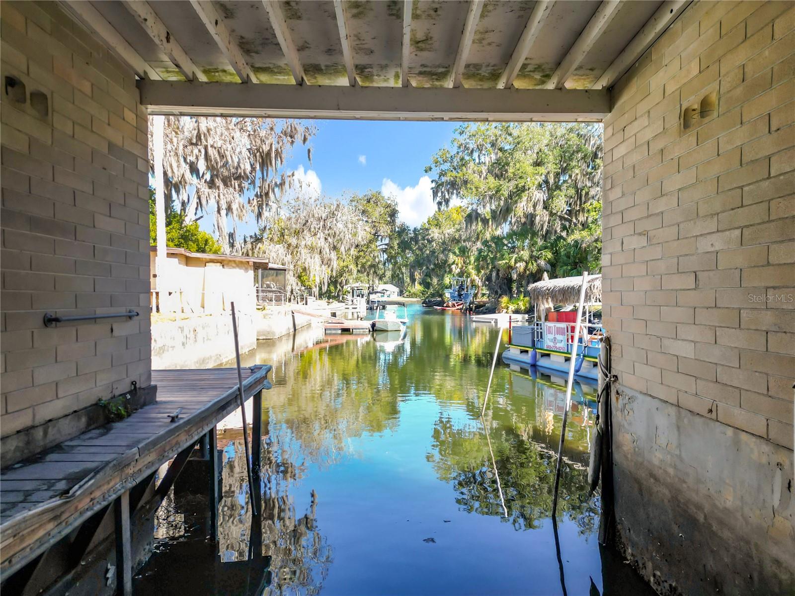 Image 71 of 80 For 421 14th Place