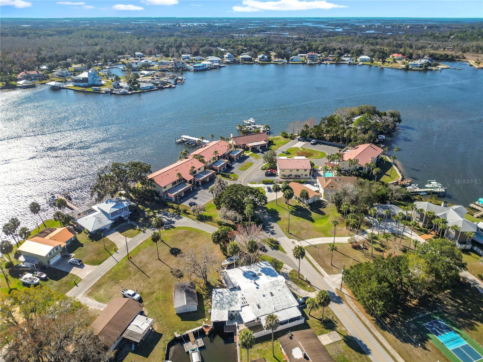 Image 76 of 80 For 421 14th Place