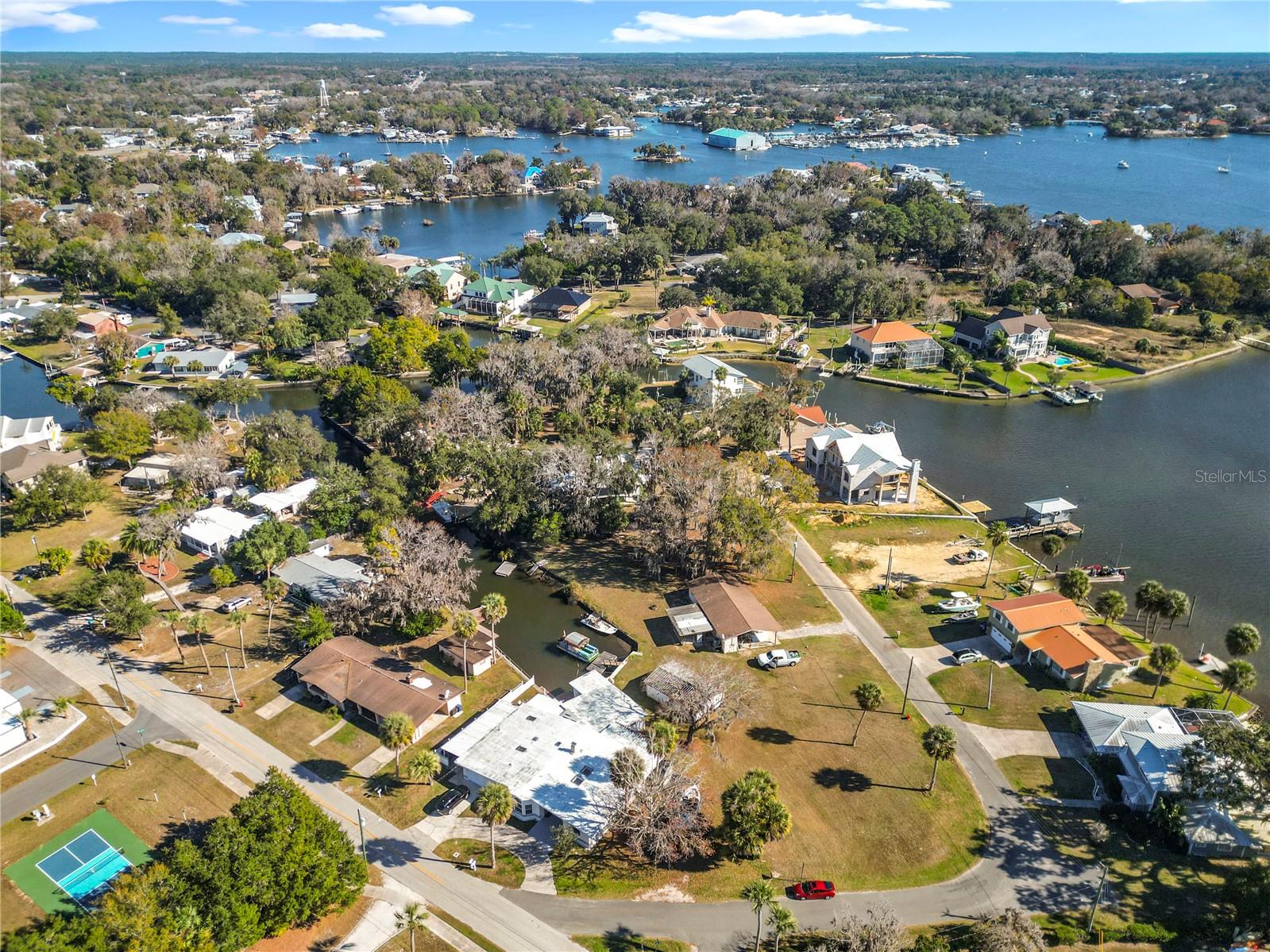 Image 78 of 80 For 421 14th Place