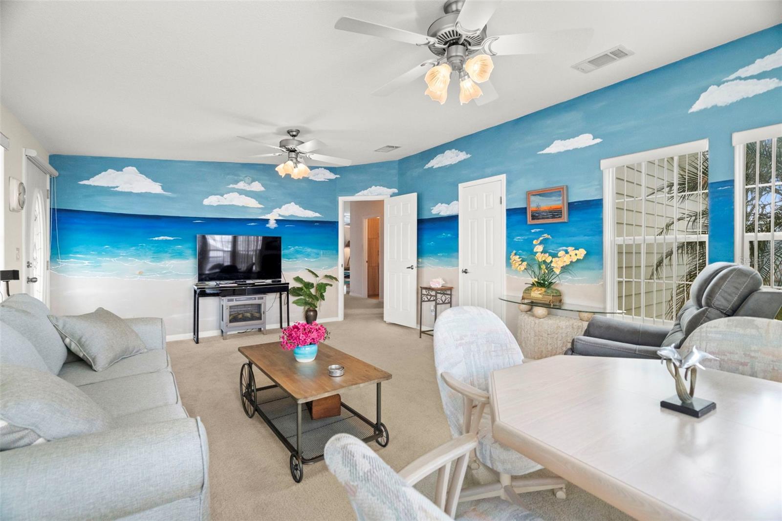 Image 29 of 47 For 160 Clubview Drive