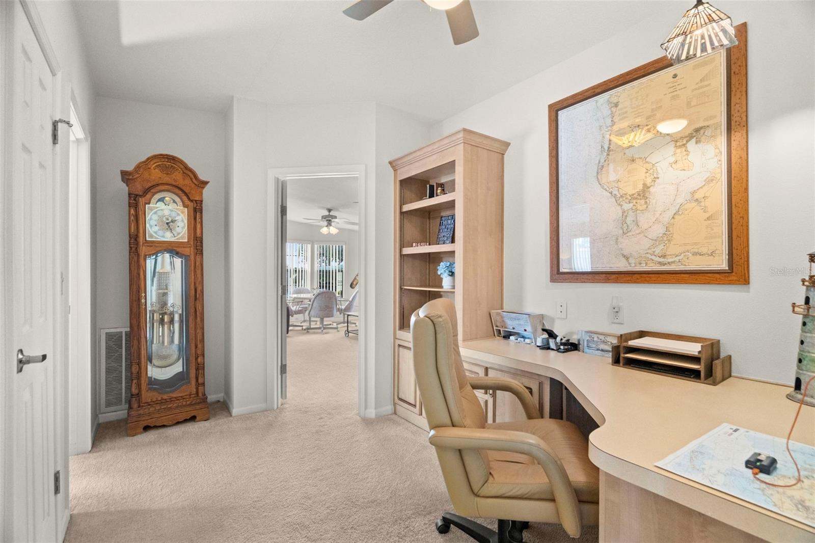 Image 31 of 47 For 160 Clubview Drive