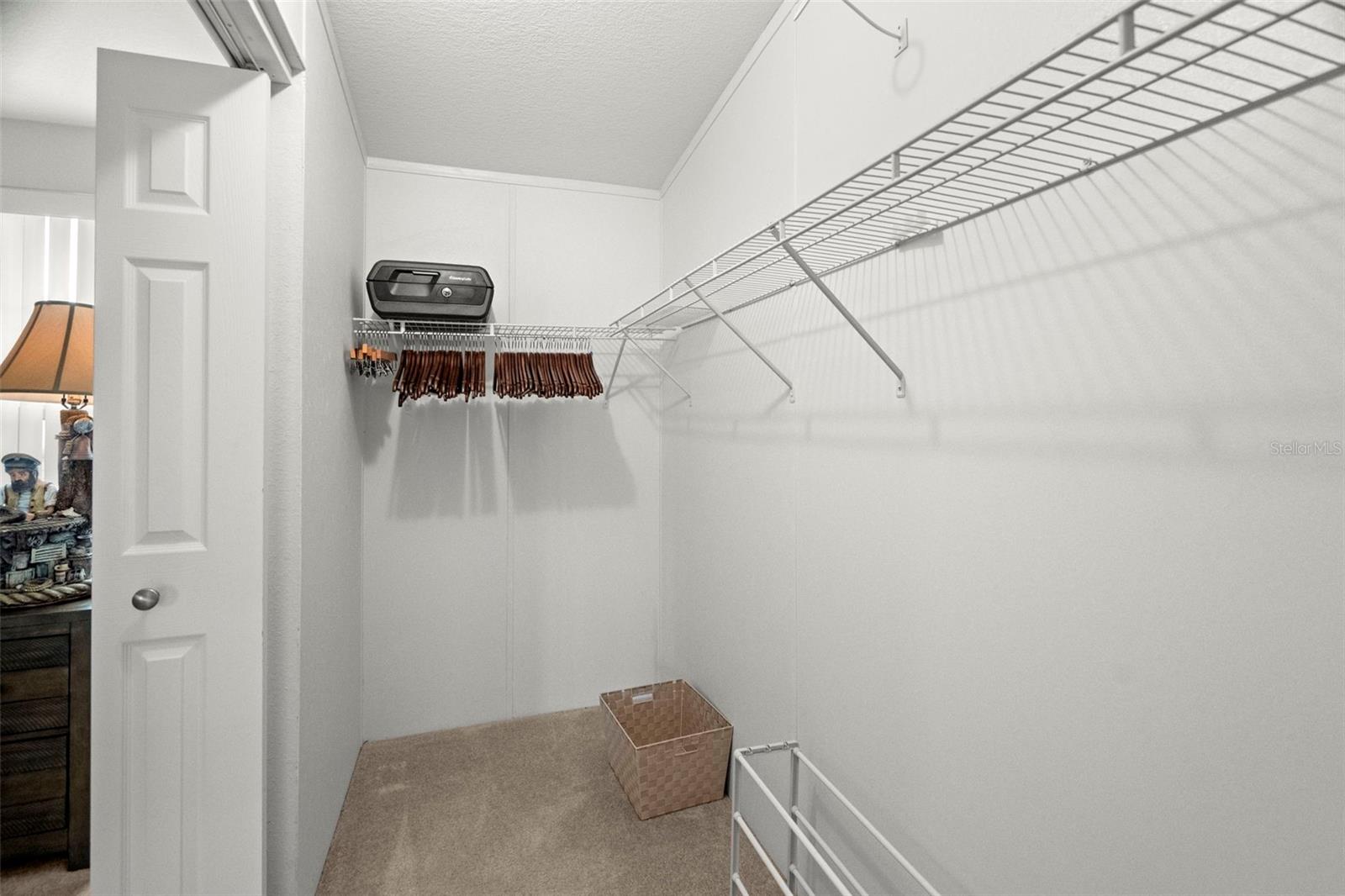 Image 33 of 47 For 160 Clubview Drive