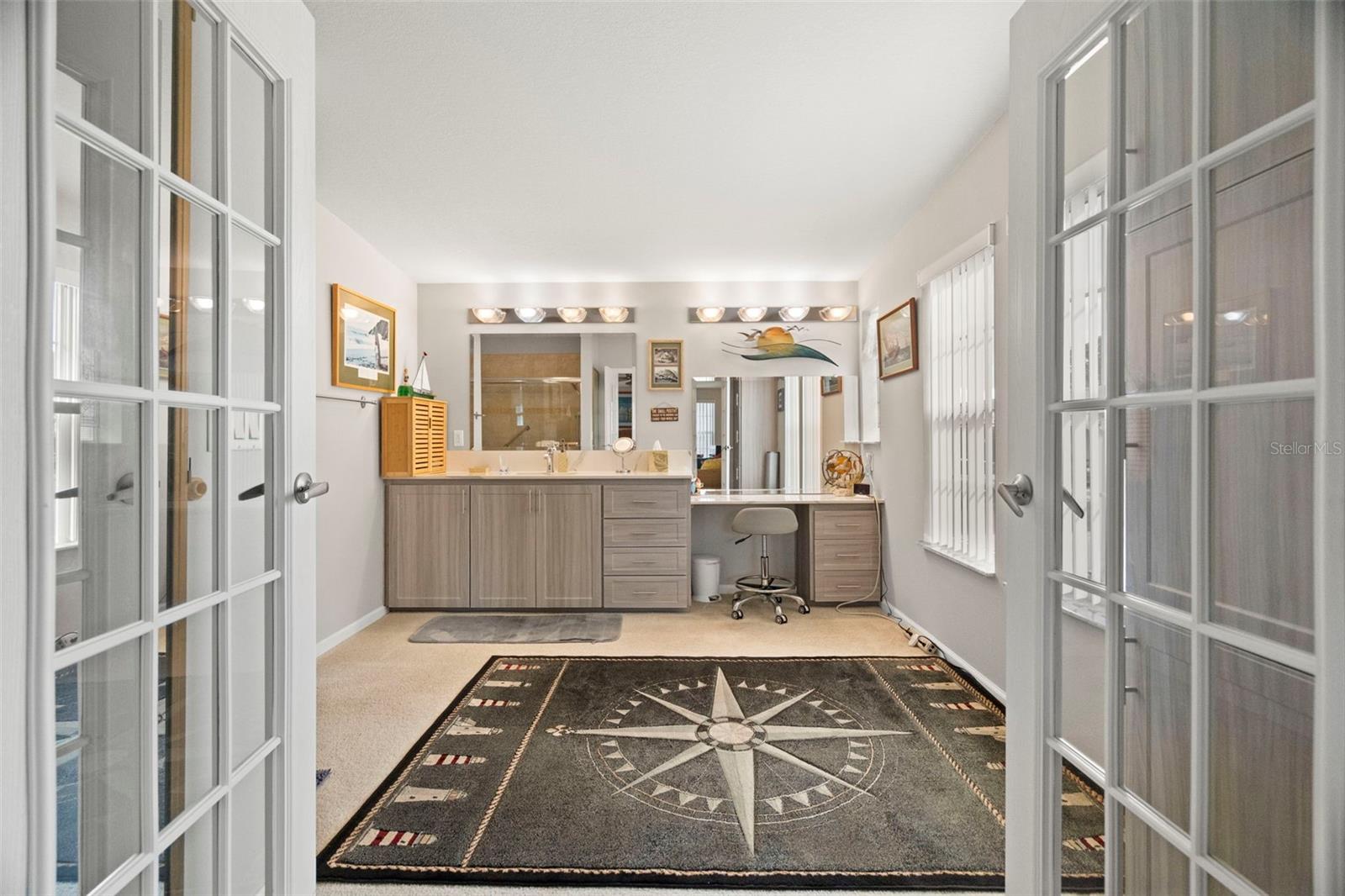 Image 35 of 47 For 160 Clubview Drive