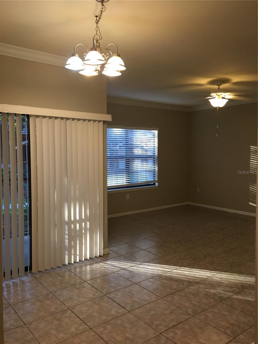 Image 10 of 29 For 2171 Portofino Place 27-2717