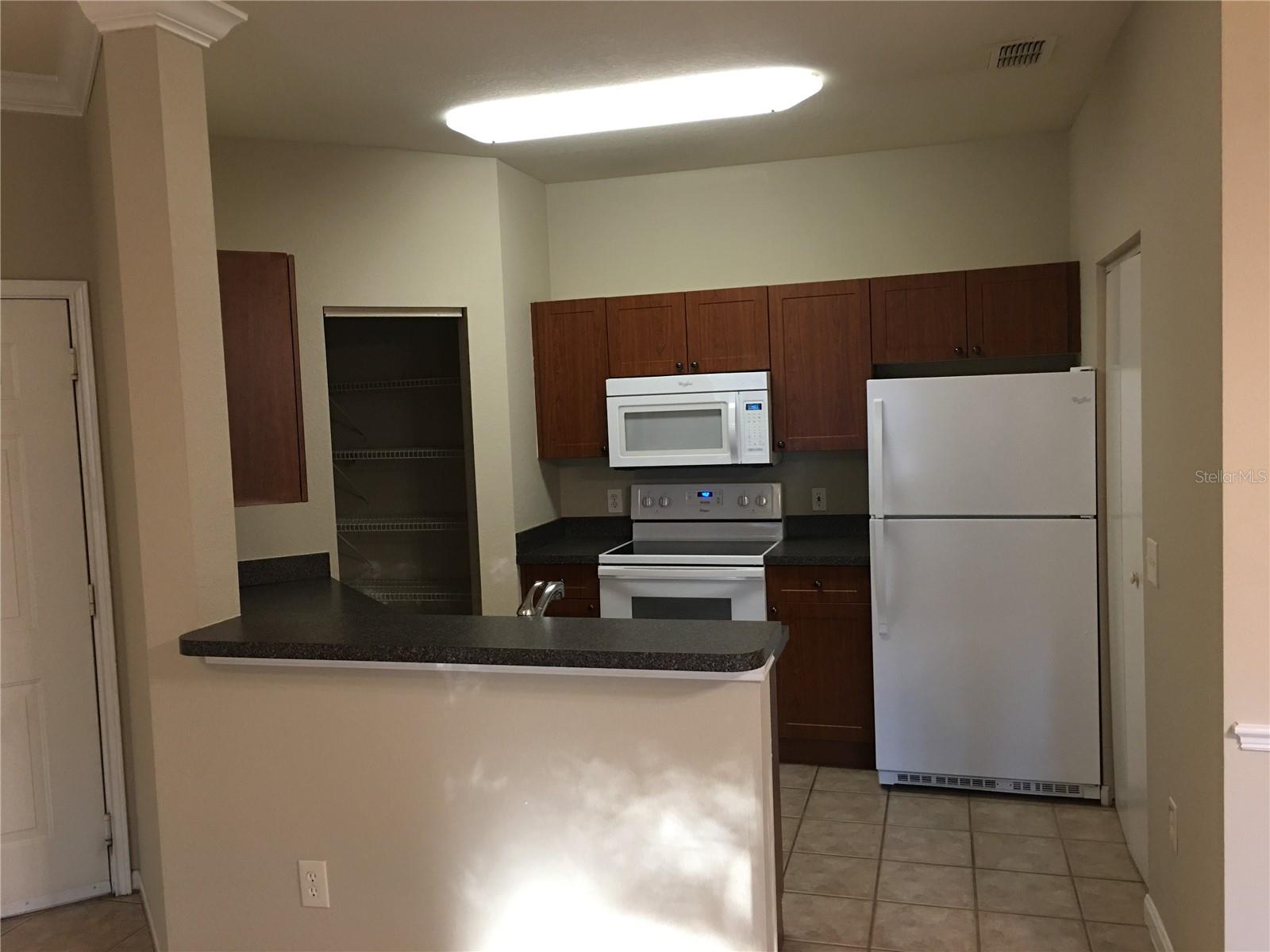 Image 18 of 29 For 2171 Portofino Place 27-2717