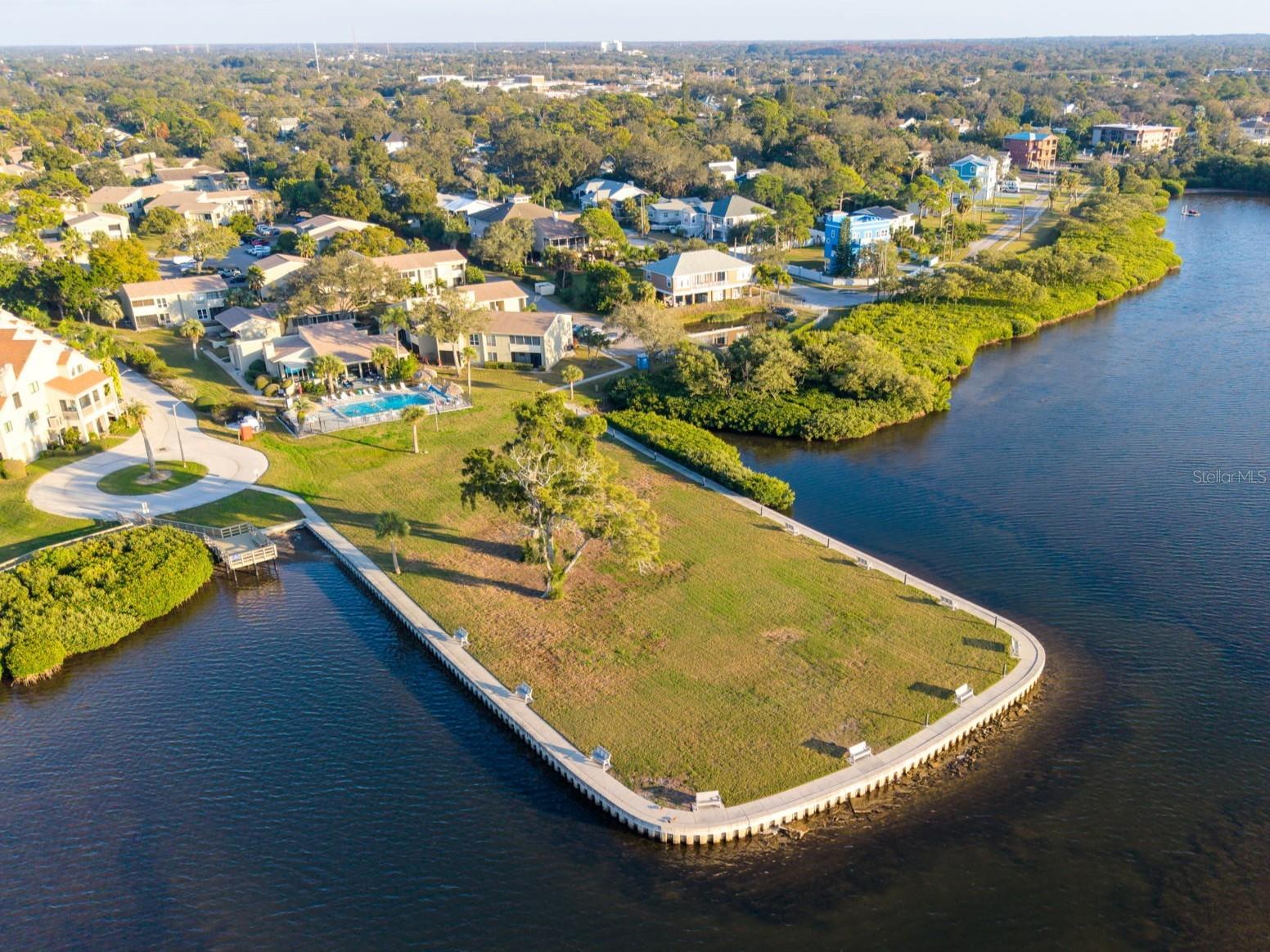 Image 3 of 58 For 616 Windrush Bay Drive 616