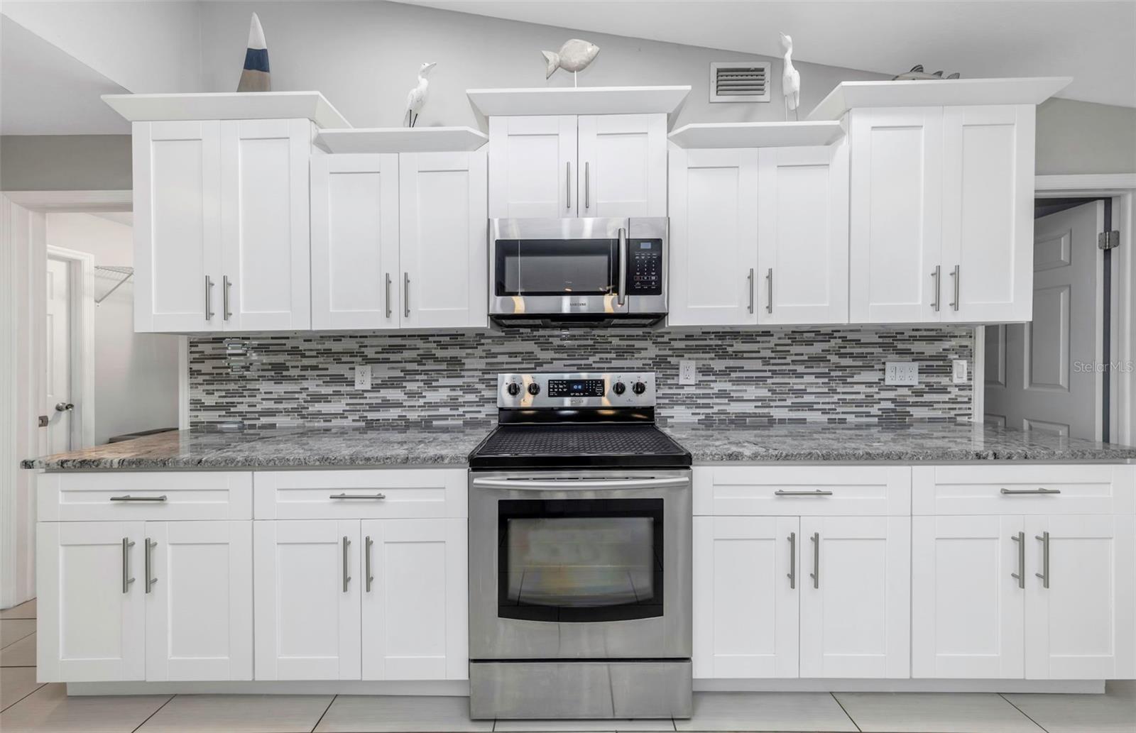 Image 11 of 53 For 708 Spanish Main Drive