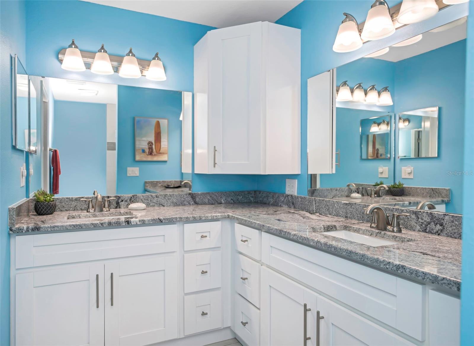 Image 25 of 53 For 708 Spanish Main Drive