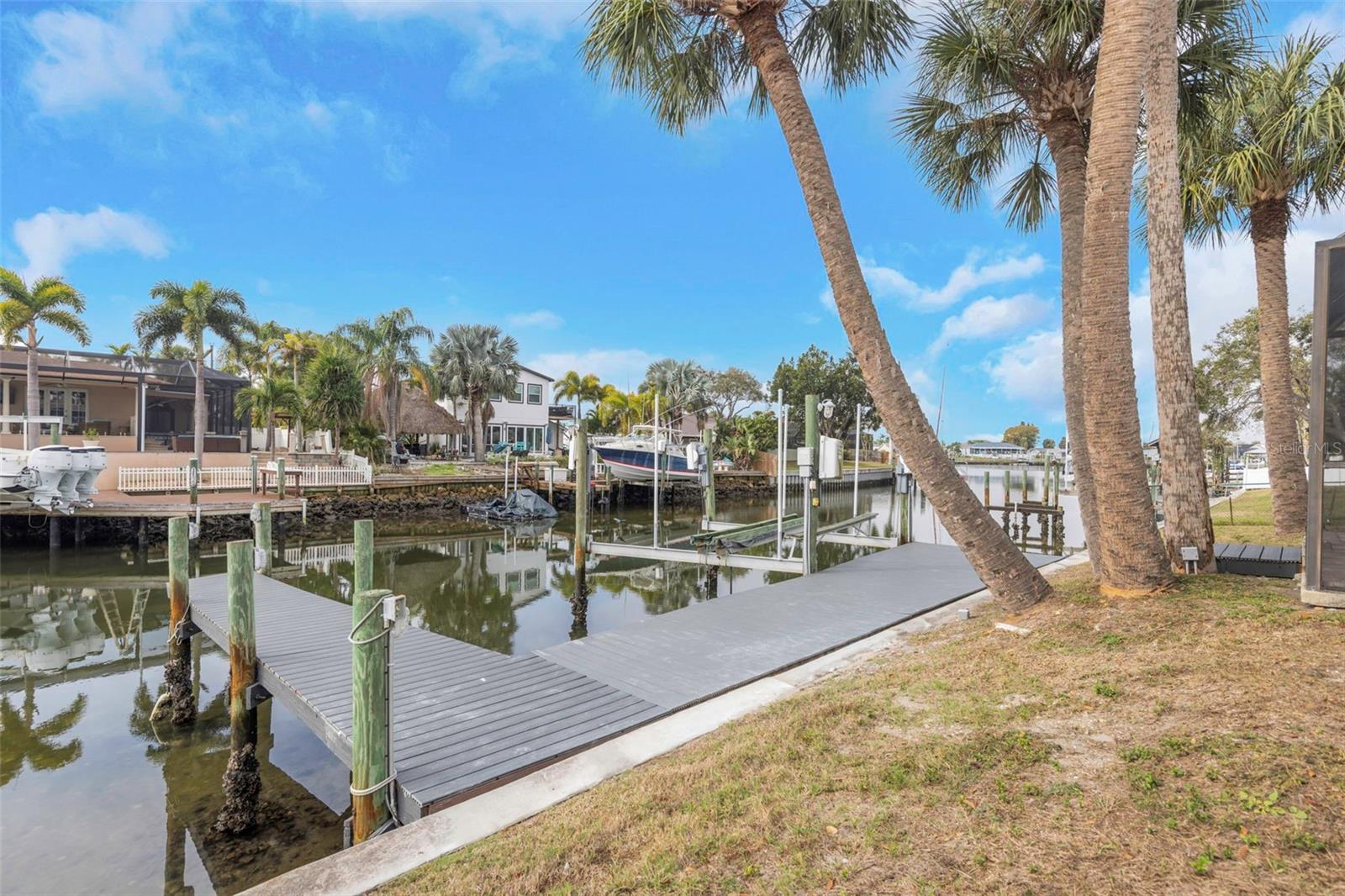 Image 41 of 53 For 708 Spanish Main Drive