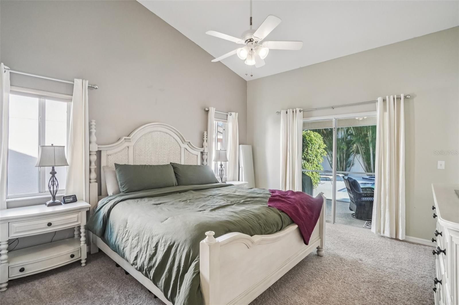 Image 24 of 37 For 3132 Shoreline Drive