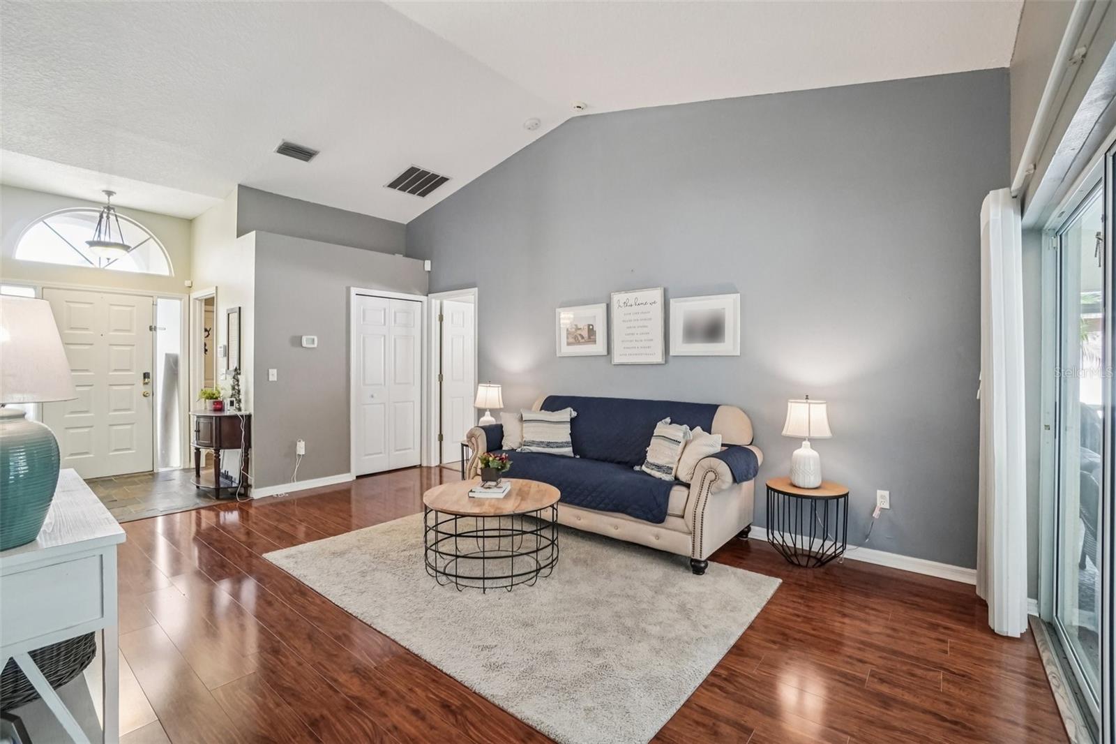 Image 6 of 37 For 3132 Shoreline Drive