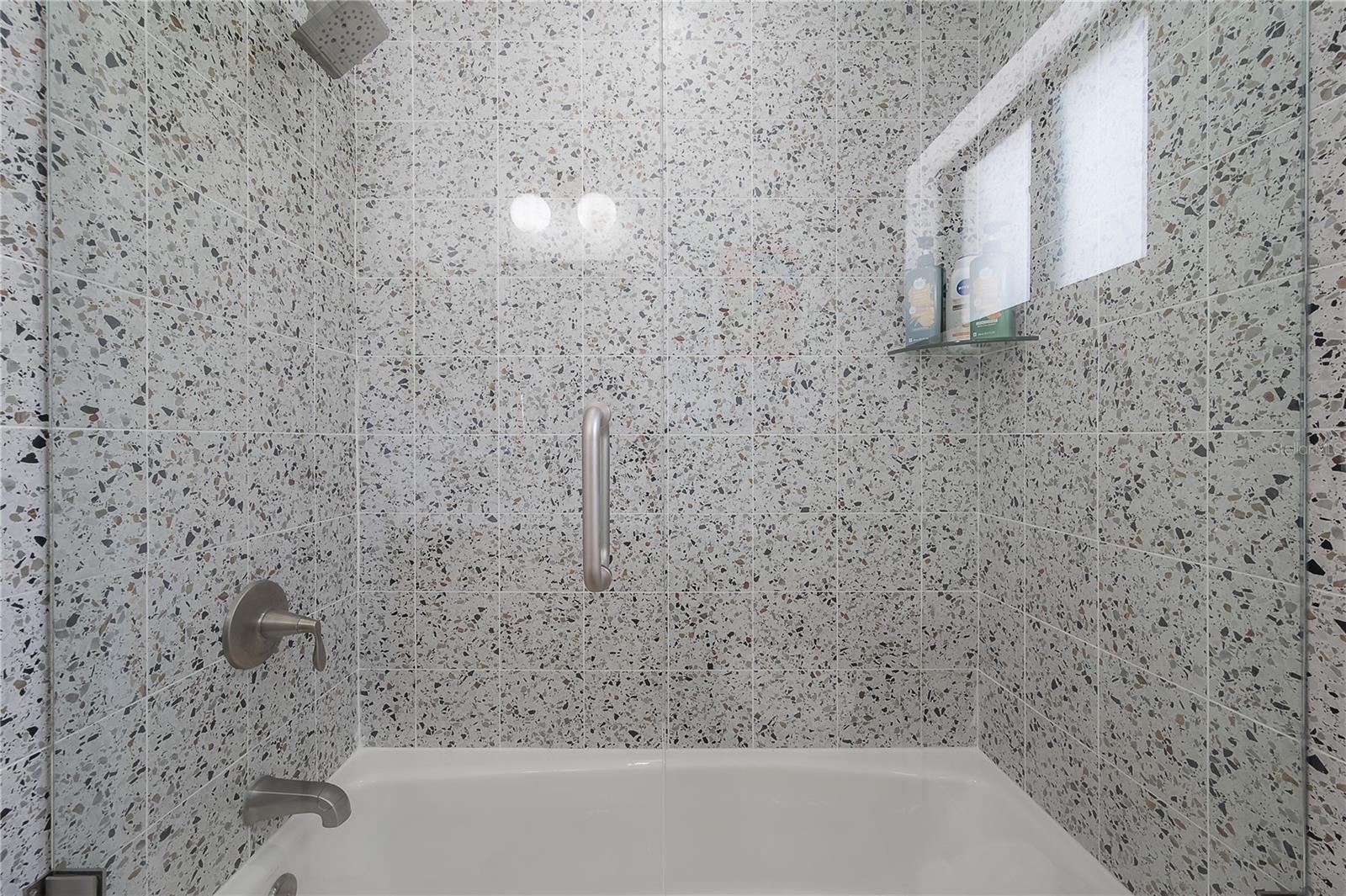 Image 13 of 54 For 4316 Lois Avenue