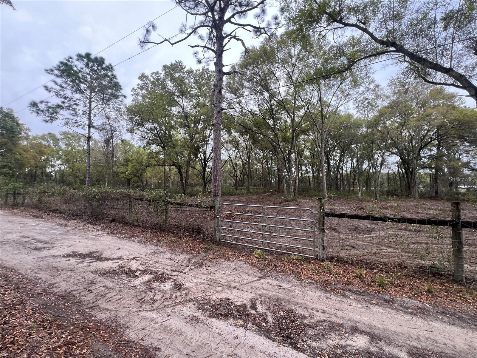 Image 2 of 7 For 15574 Rockingham Lane