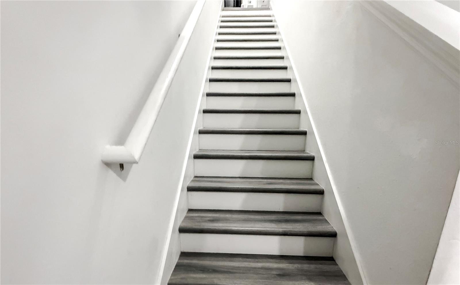 Image 11 of 31 For 36510 Camp Fire Terrace