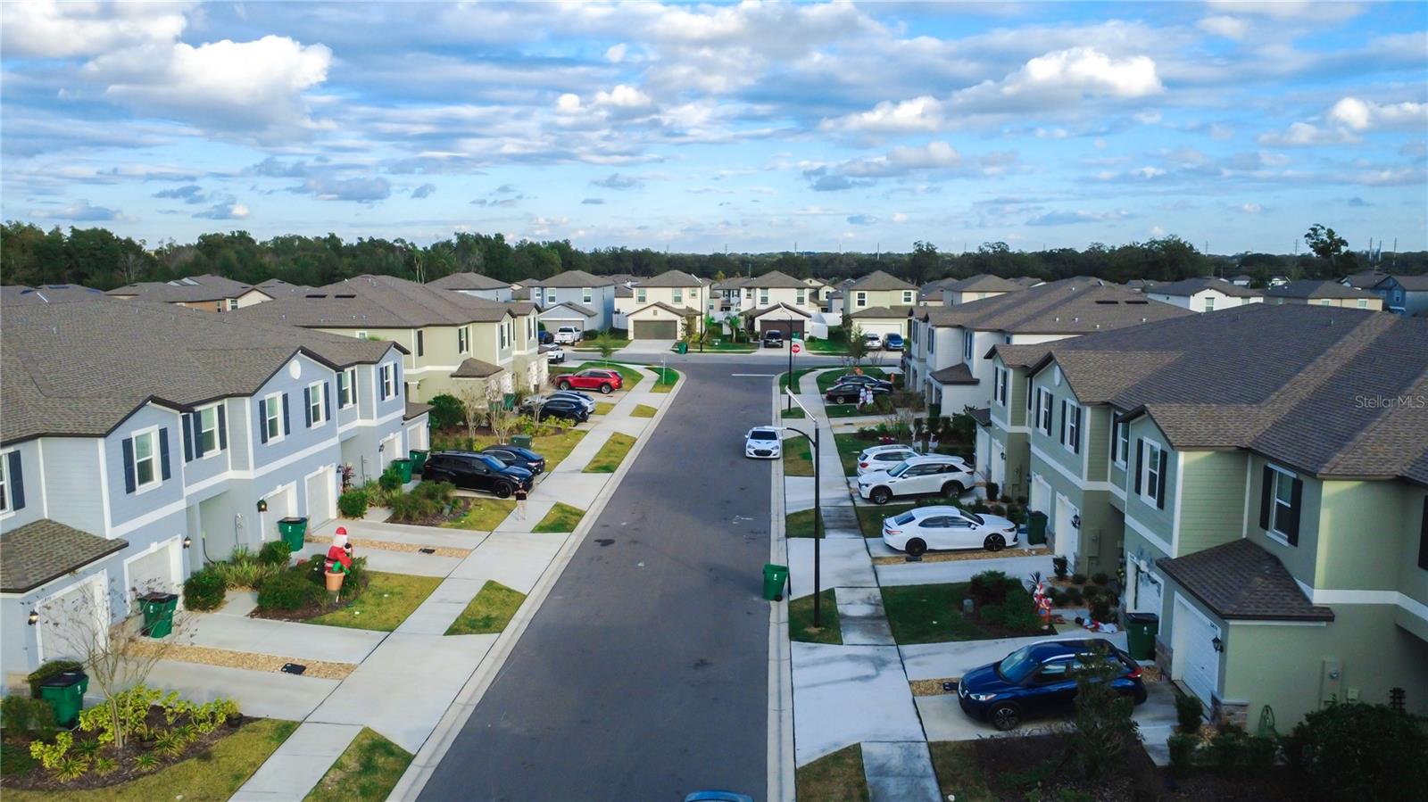 Image 28 of 31 For 36510 Camp Fire Terrace