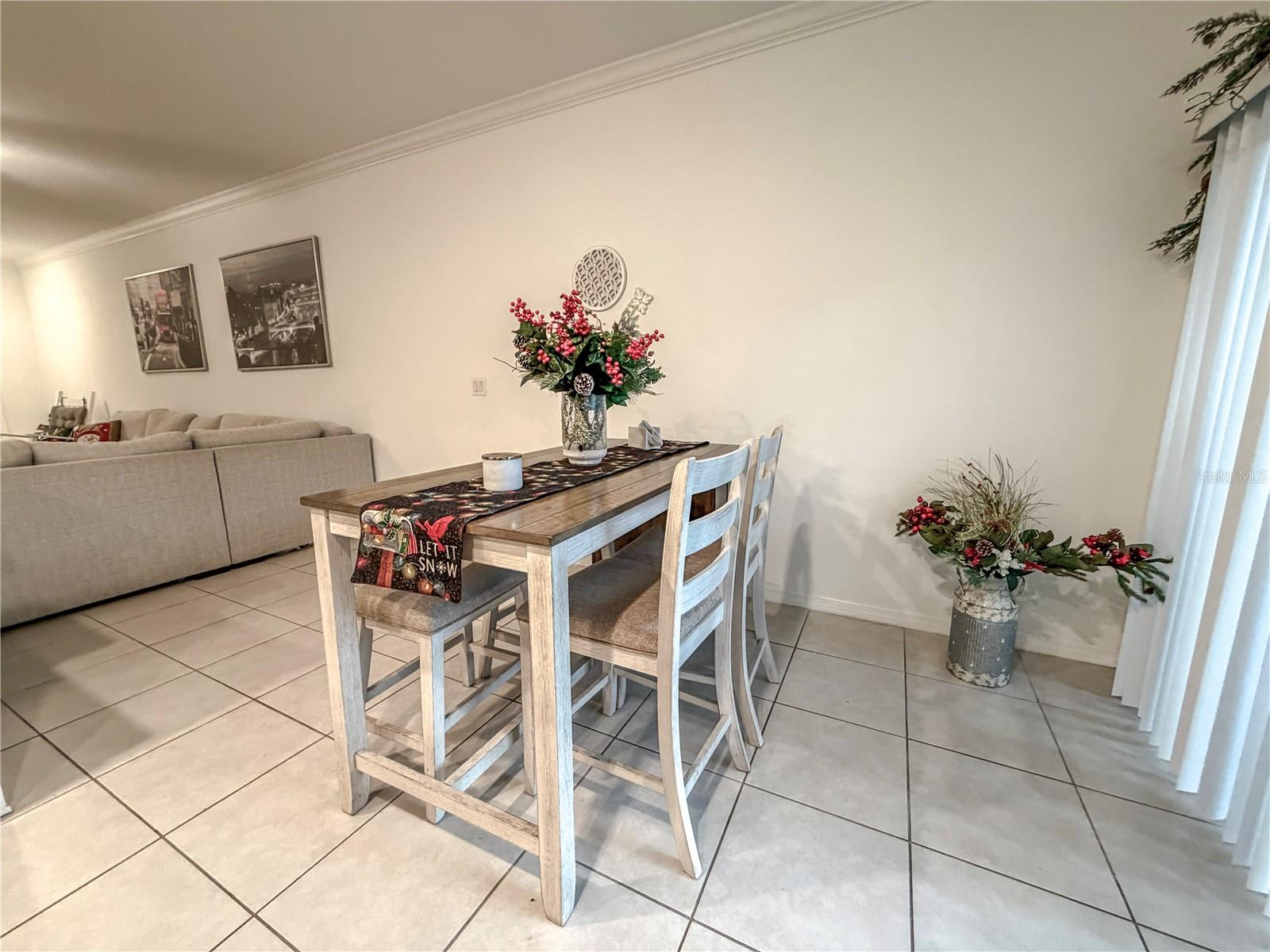 Image 8 of 31 For 36510 Camp Fire Terrace