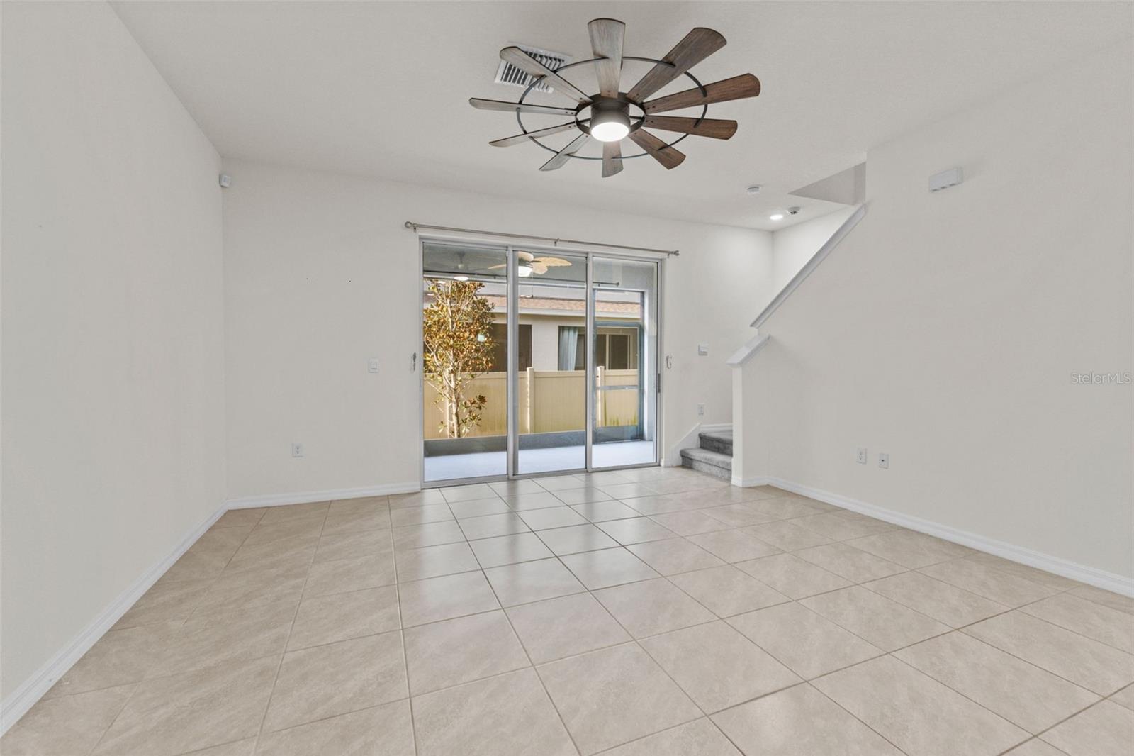 Image 11 of 38 For 2893 Suncoast Plains Drive