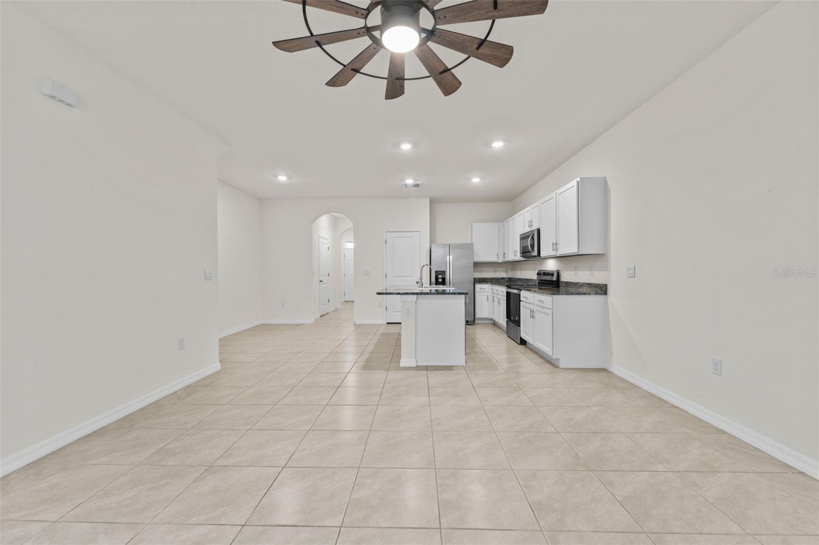 Image 12 of 38 For 2893 Suncoast Plains Drive