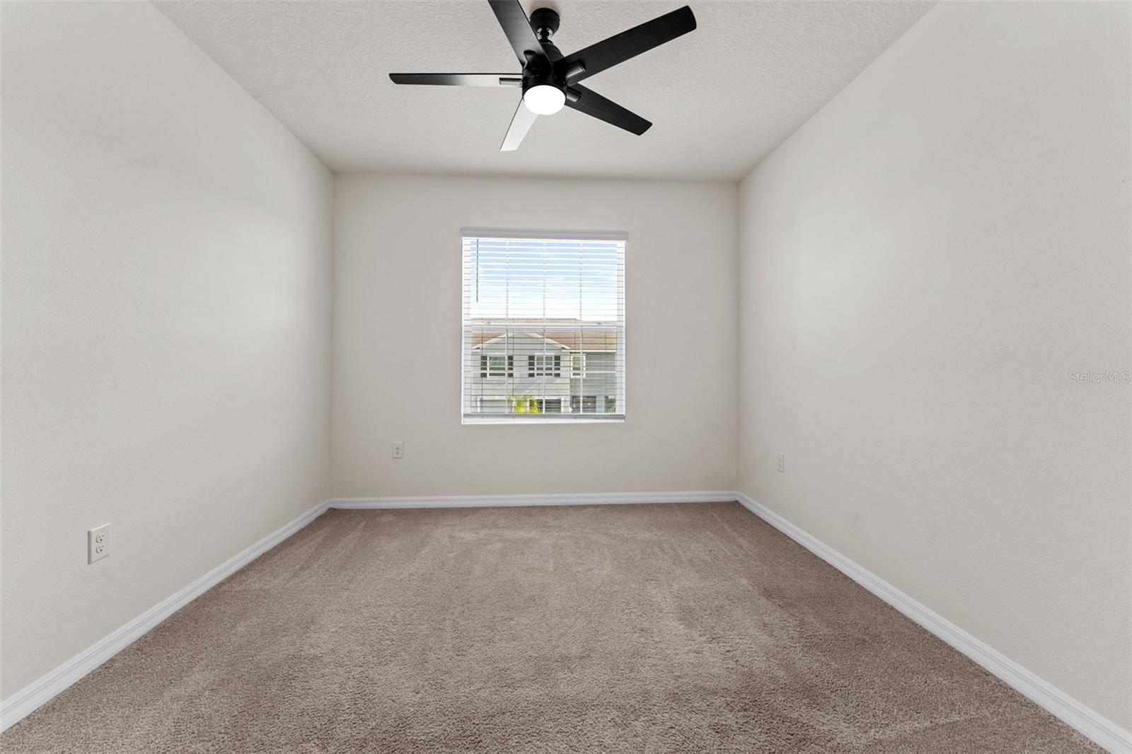 Image 24 of 38 For 2893 Suncoast Plains Drive