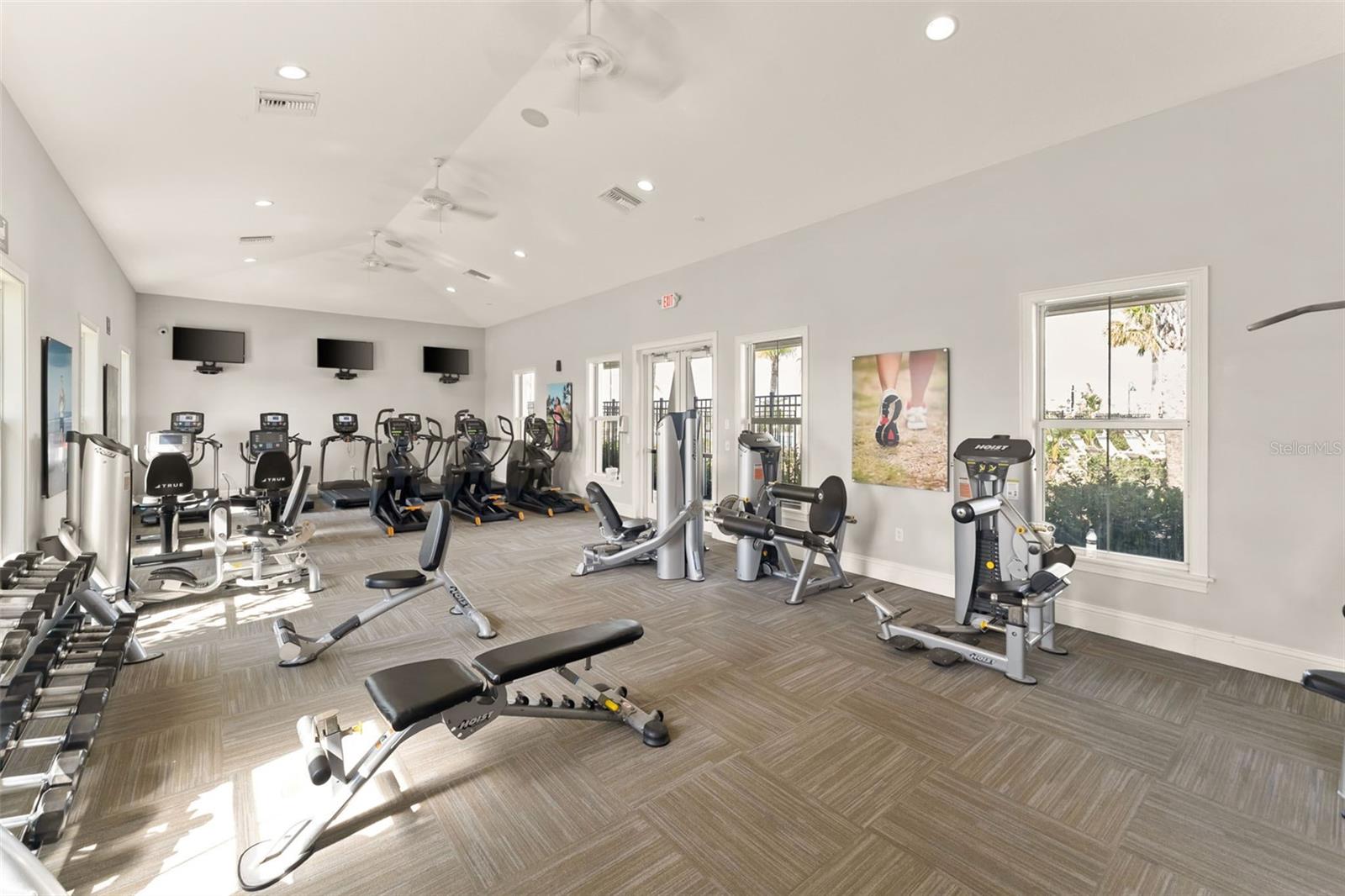 Image 34 of 38 For 2893 Suncoast Plains Drive