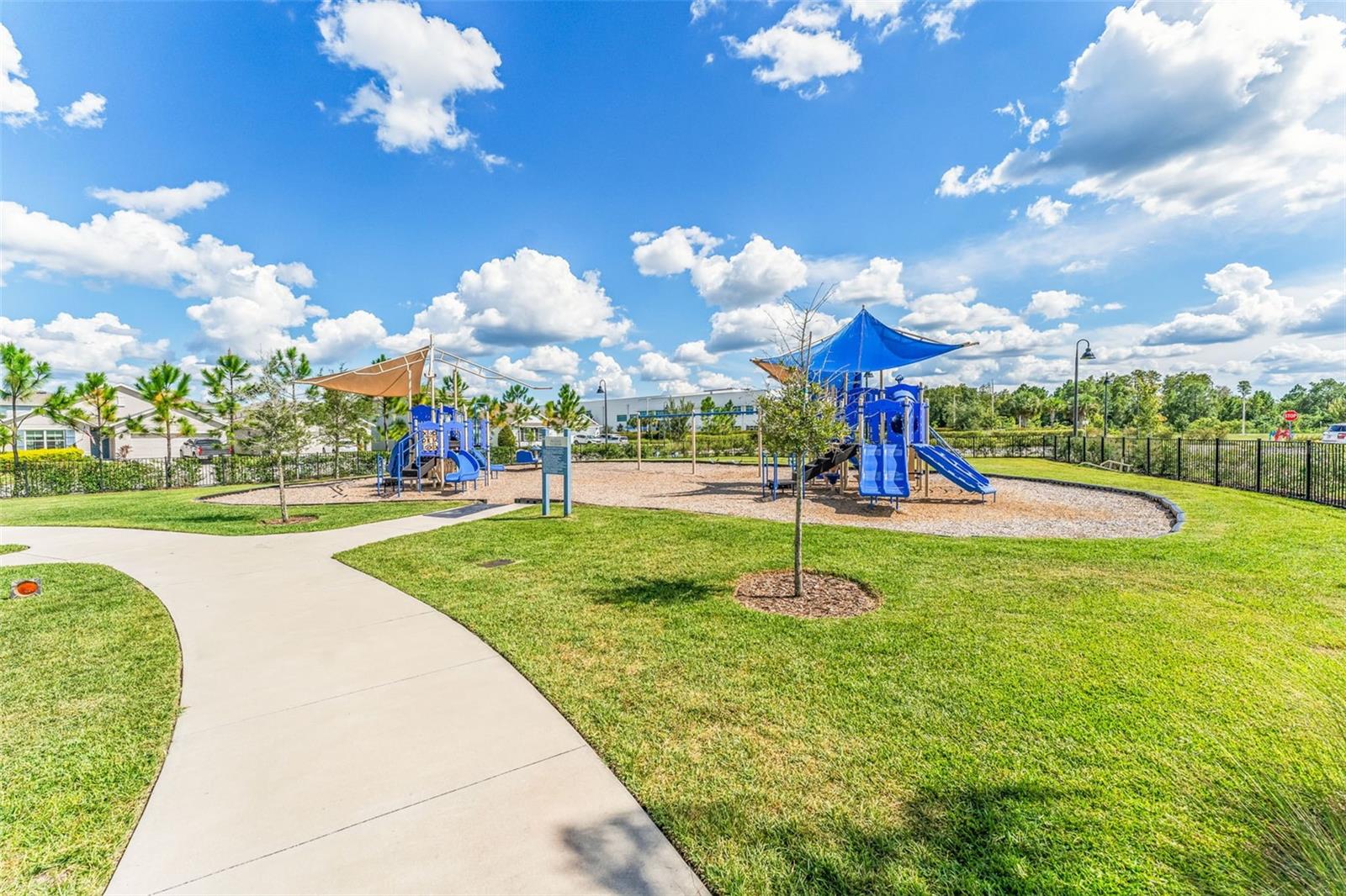 Image 37 of 38 For 2893 Suncoast Plains Drive