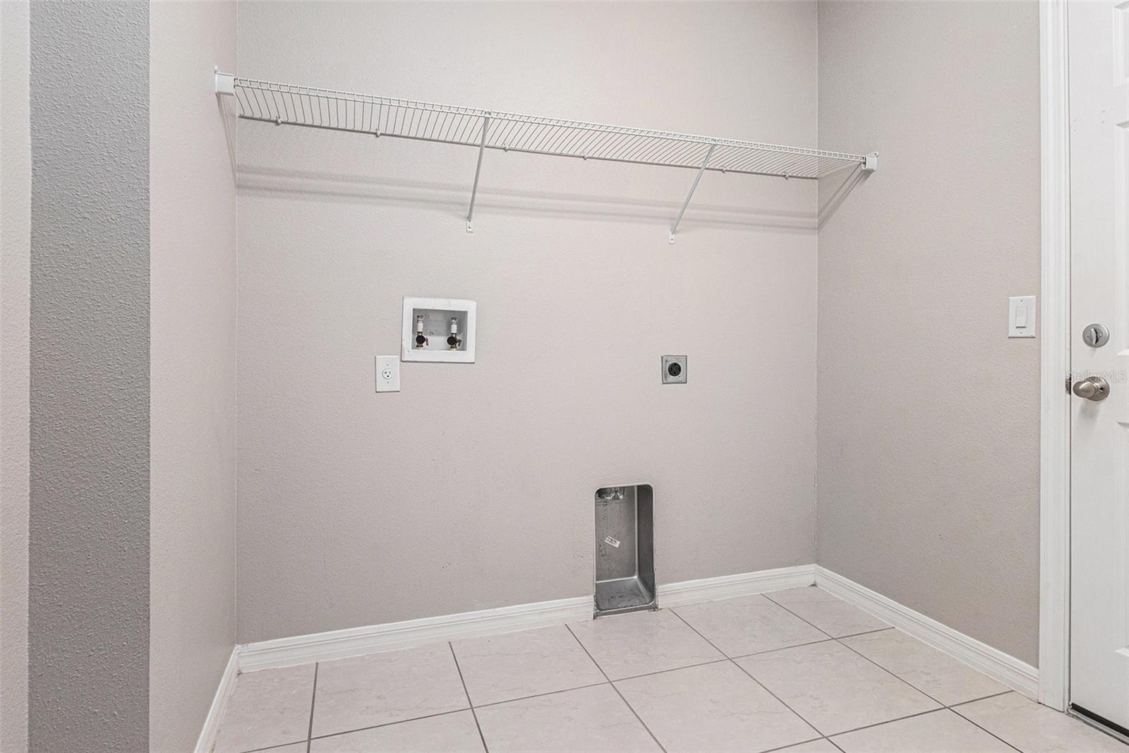 Image 20 of 28 For 4820 Rockvale Drive