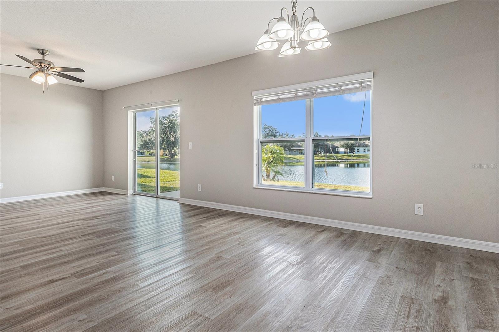 Image 3 of 28 For 4820 Rockvale Drive