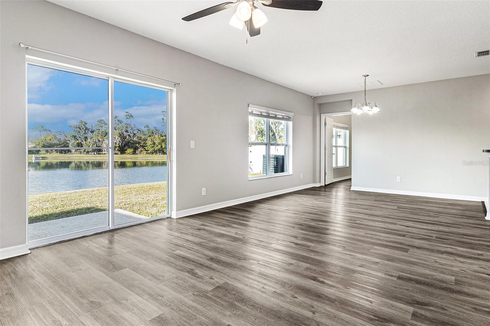 Image 5 of 28 For 4820 Rockvale Drive