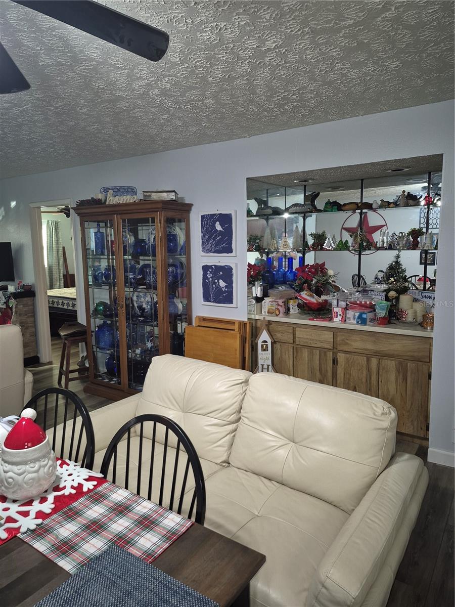 Image 9 of 17 For 7614 Radcliffe Circle 104b