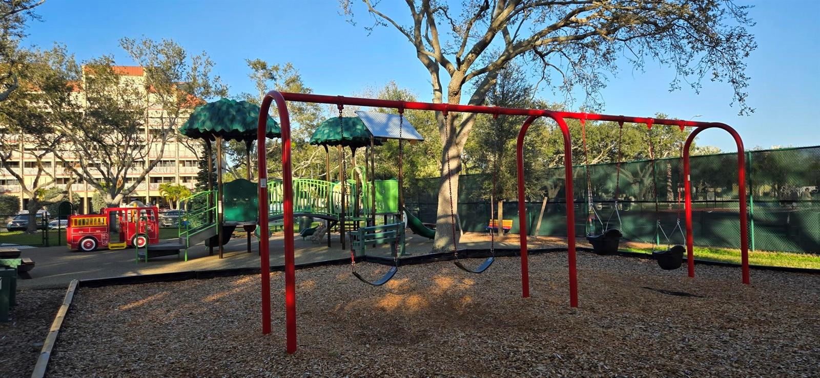 Image 27 of 44 For 6970a Place De La Paix  2b