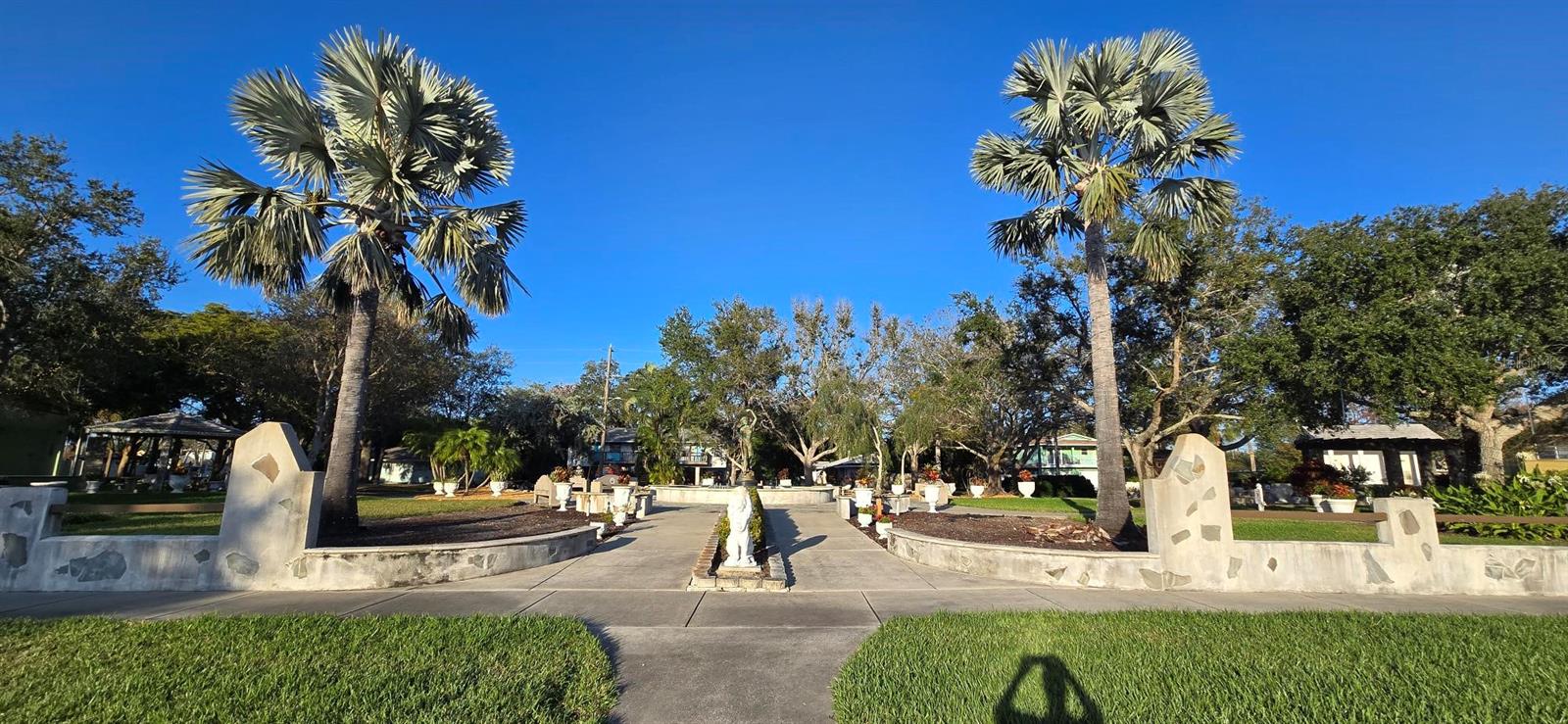 Image 29 of 44 For 6970a Place De La Paix  2b