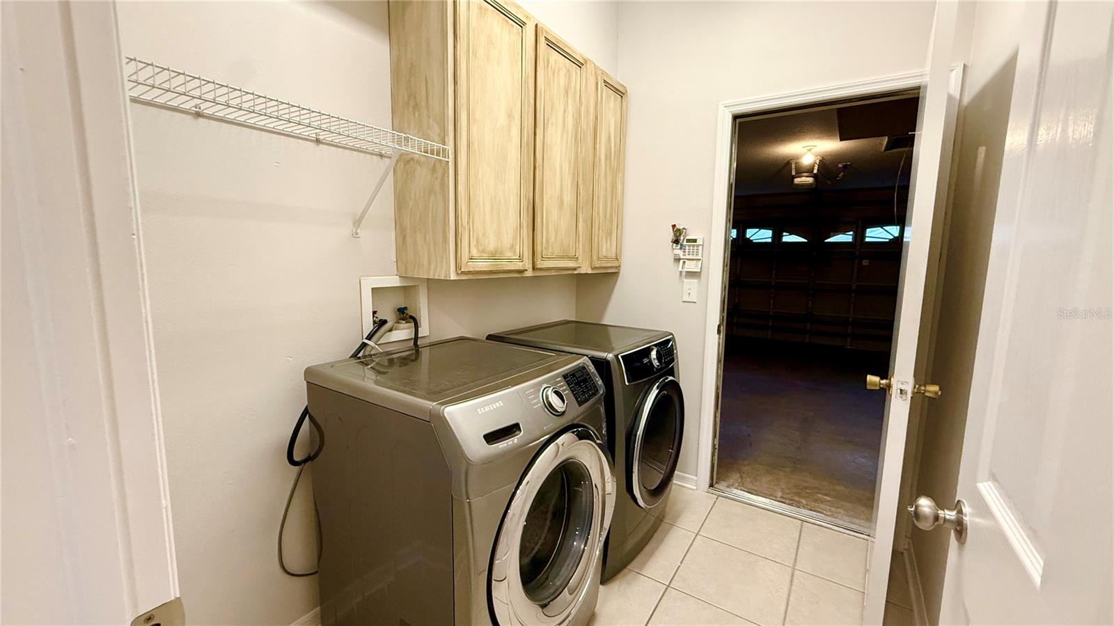 Image 16 of 31 For 2749 Valencia Grove Drive