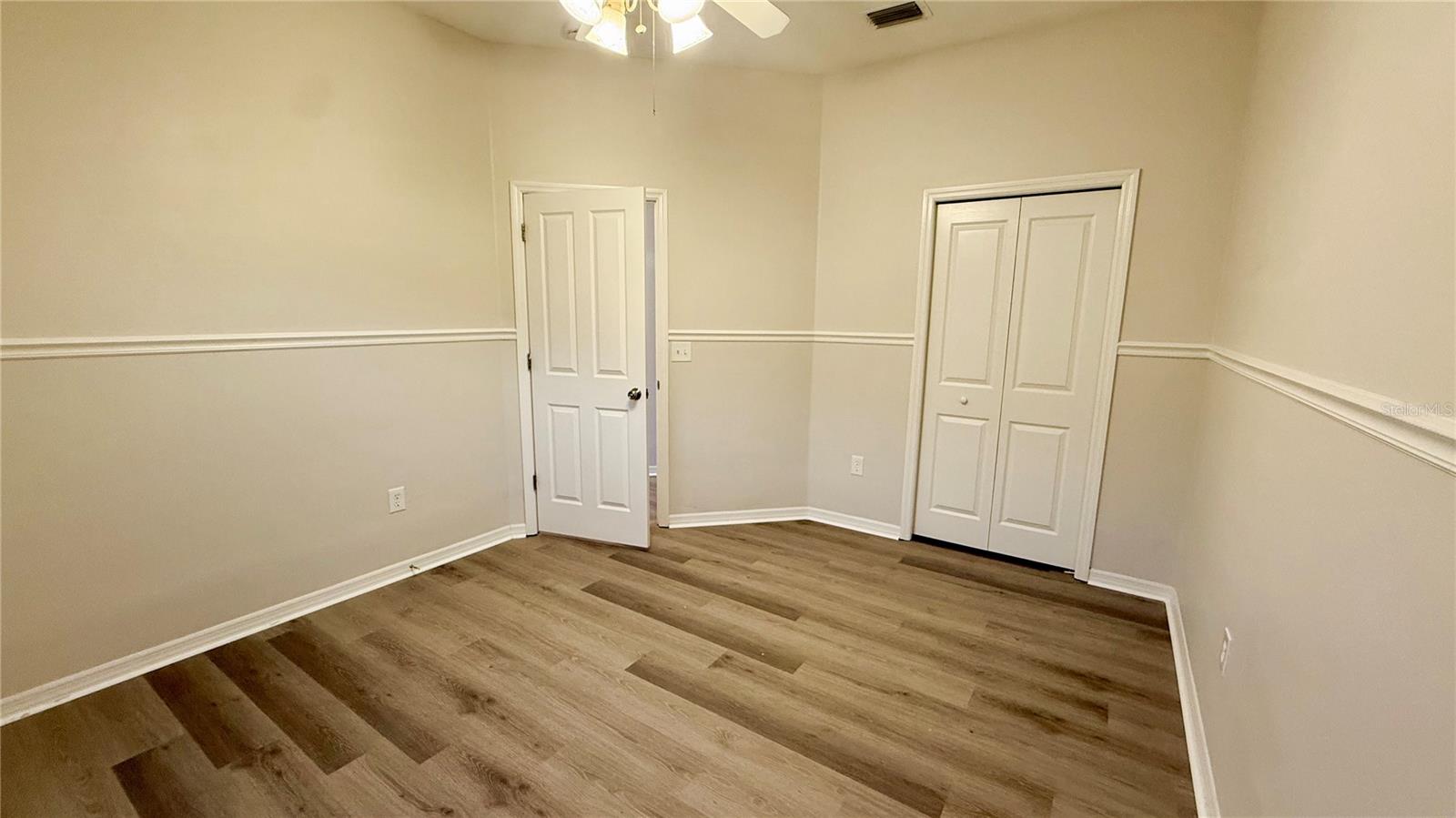 Image 19 of 31 For 2749 Valencia Grove Drive