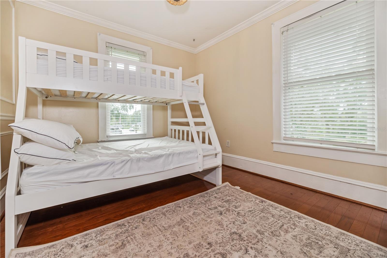 Image 33 of 70 For 14440 12th Street