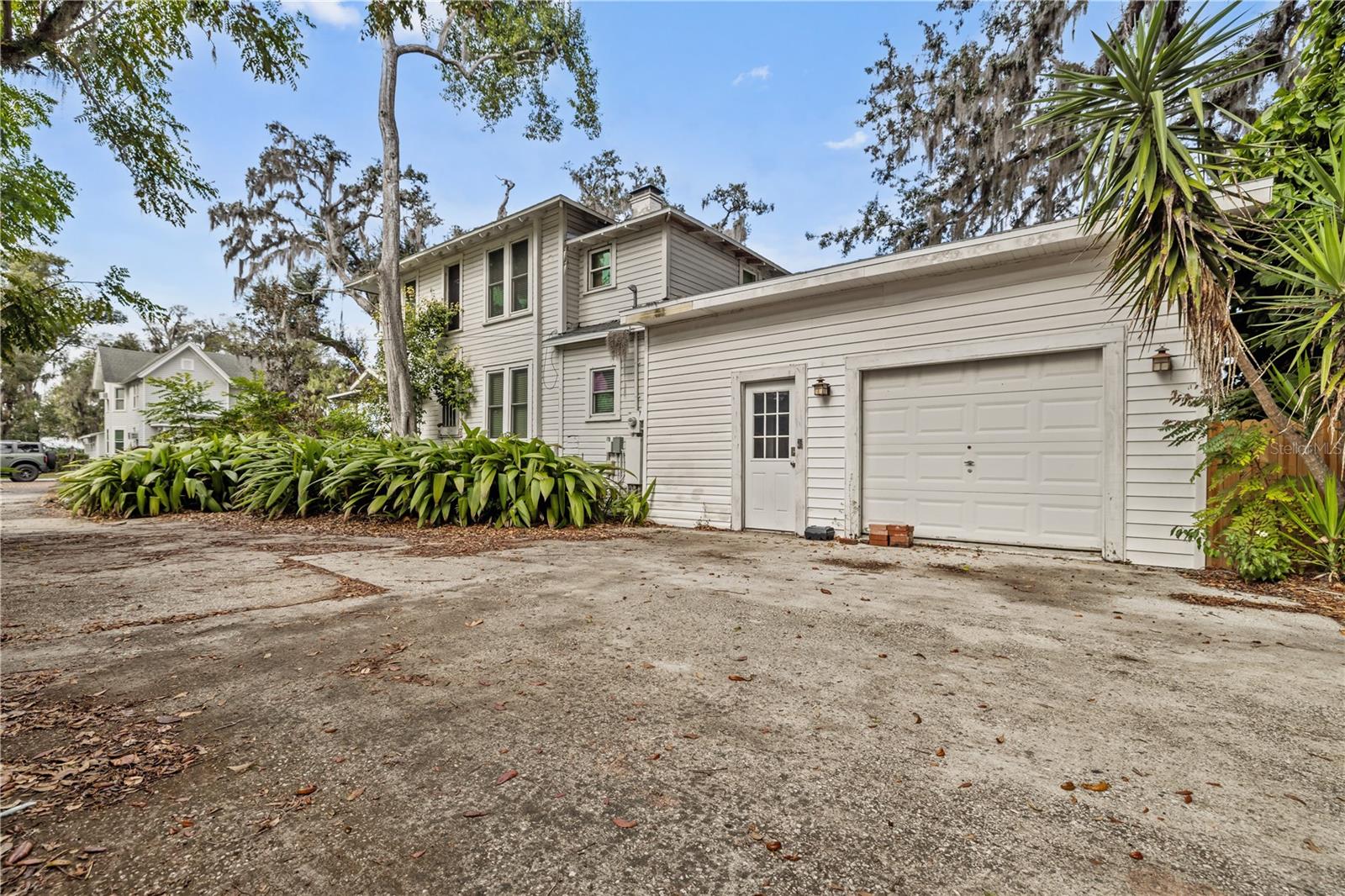 Image 6 of 70 For 14440 12th Street