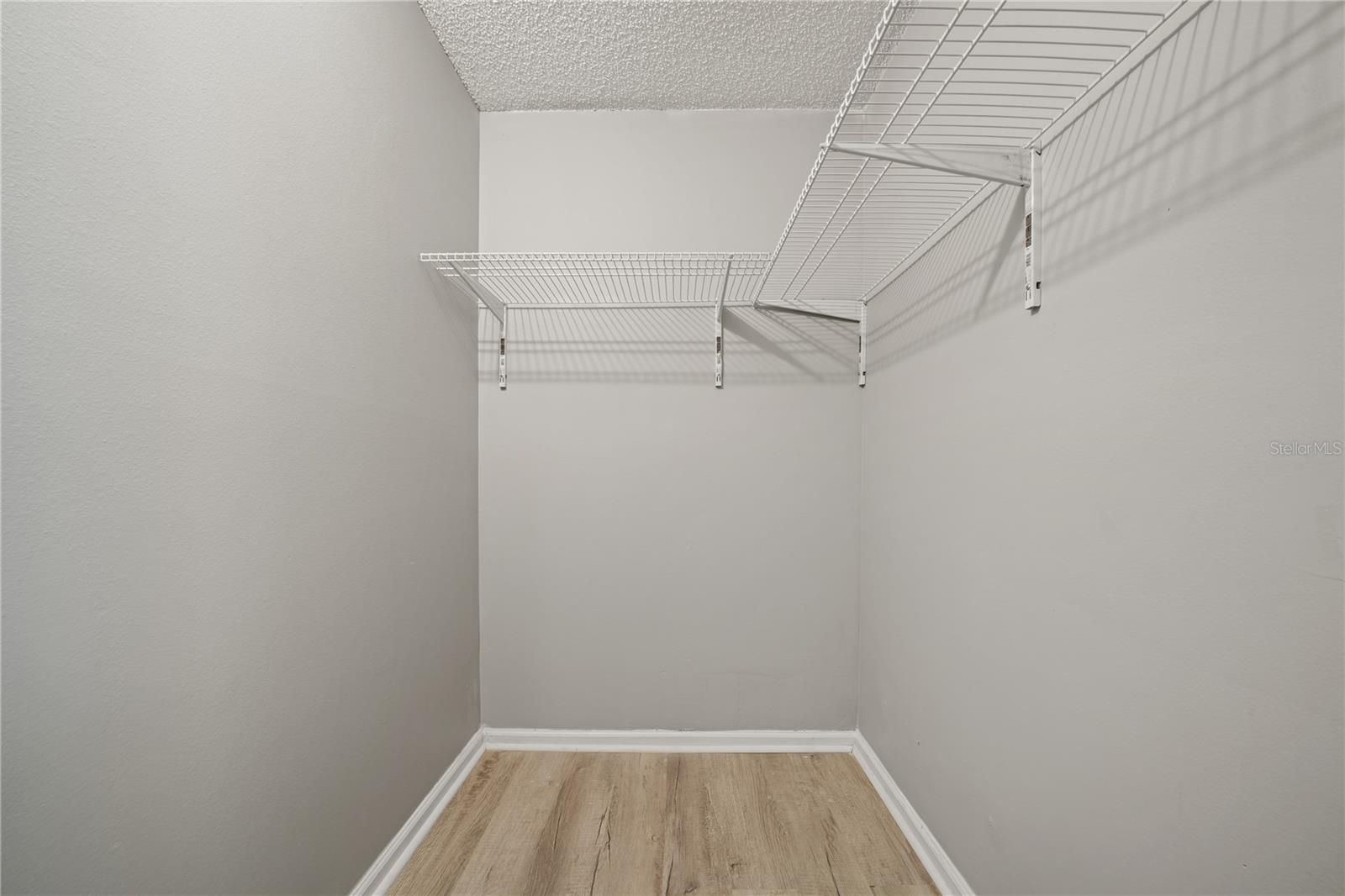 Image 36 of 53 For 11304 Maybrook Avenue