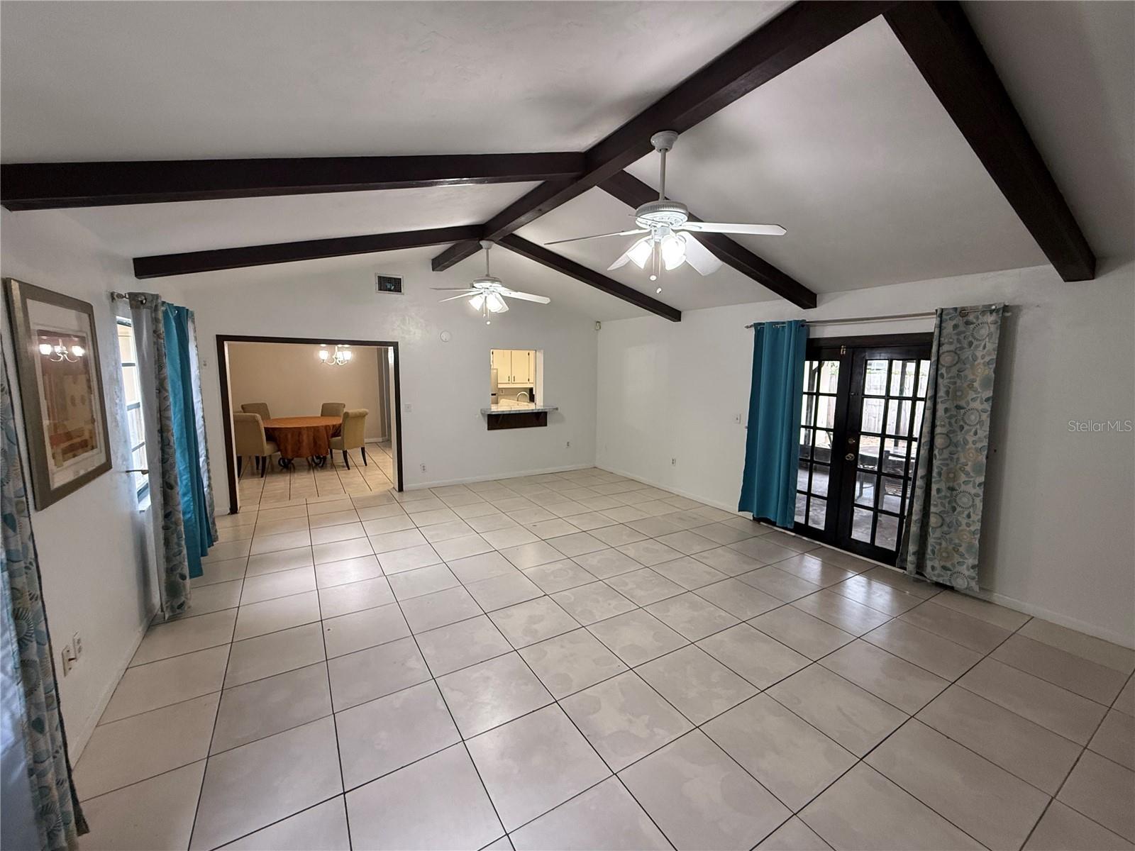 Image 12 of 30 For 8221 Malvern Circle