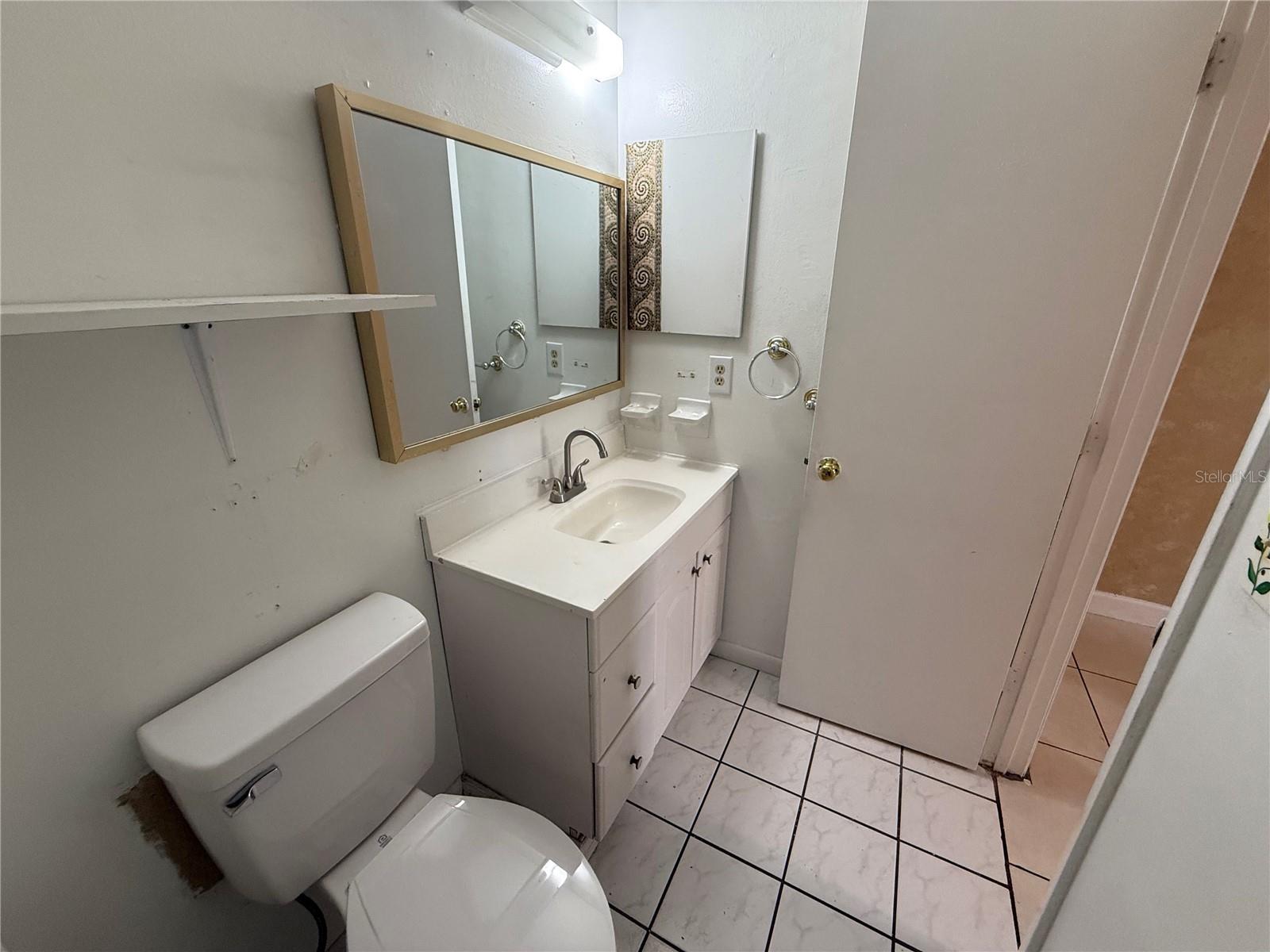 Image 16 of 30 For 8221 Malvern Circle