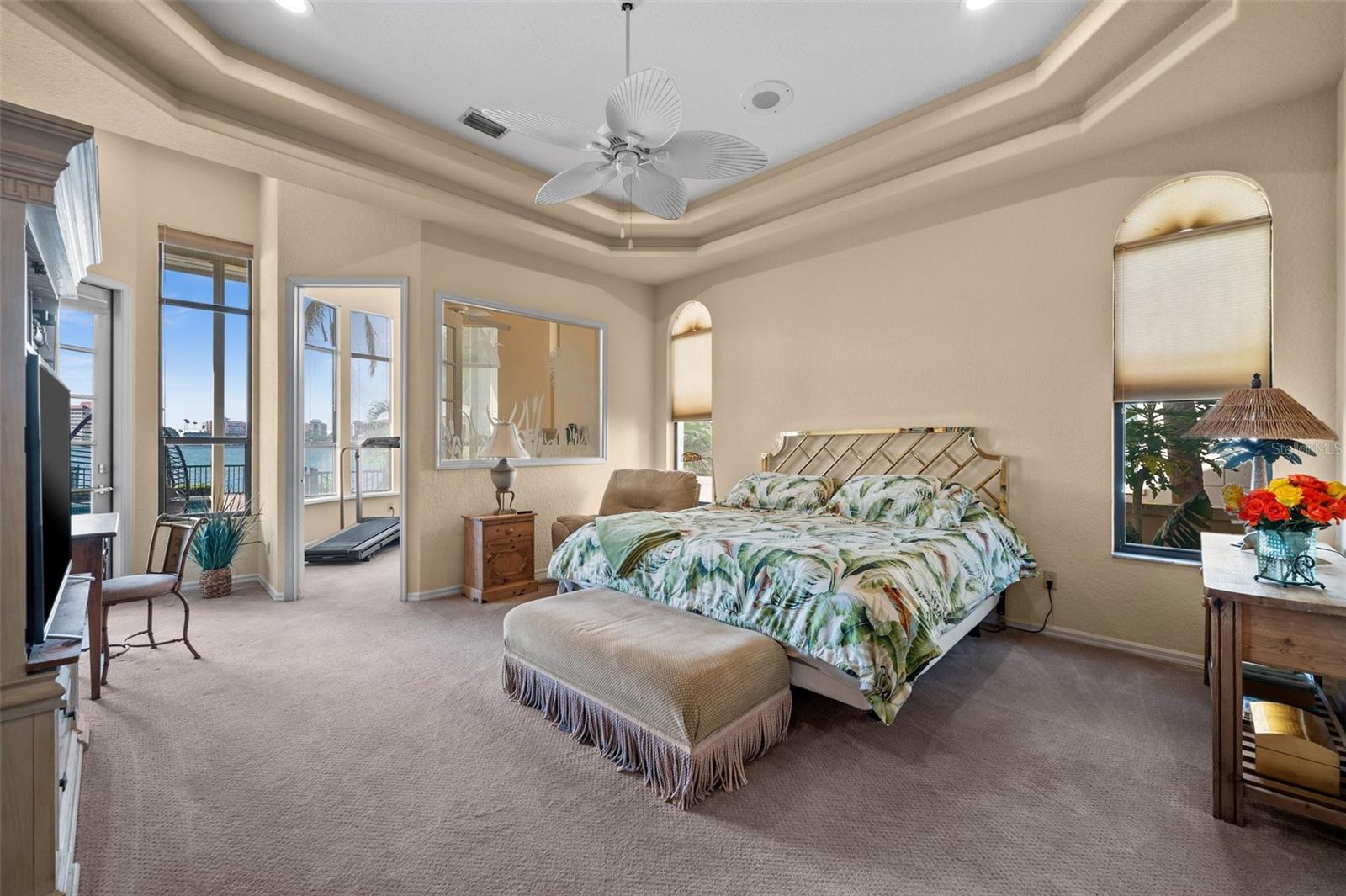 Listing photo id 27 for 5287 61st Avenue S